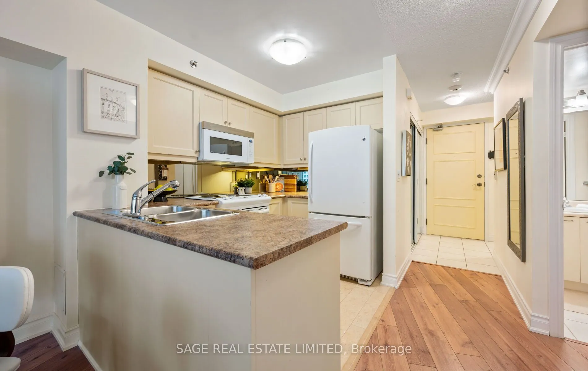 3 Marine Parade Drive, #1005