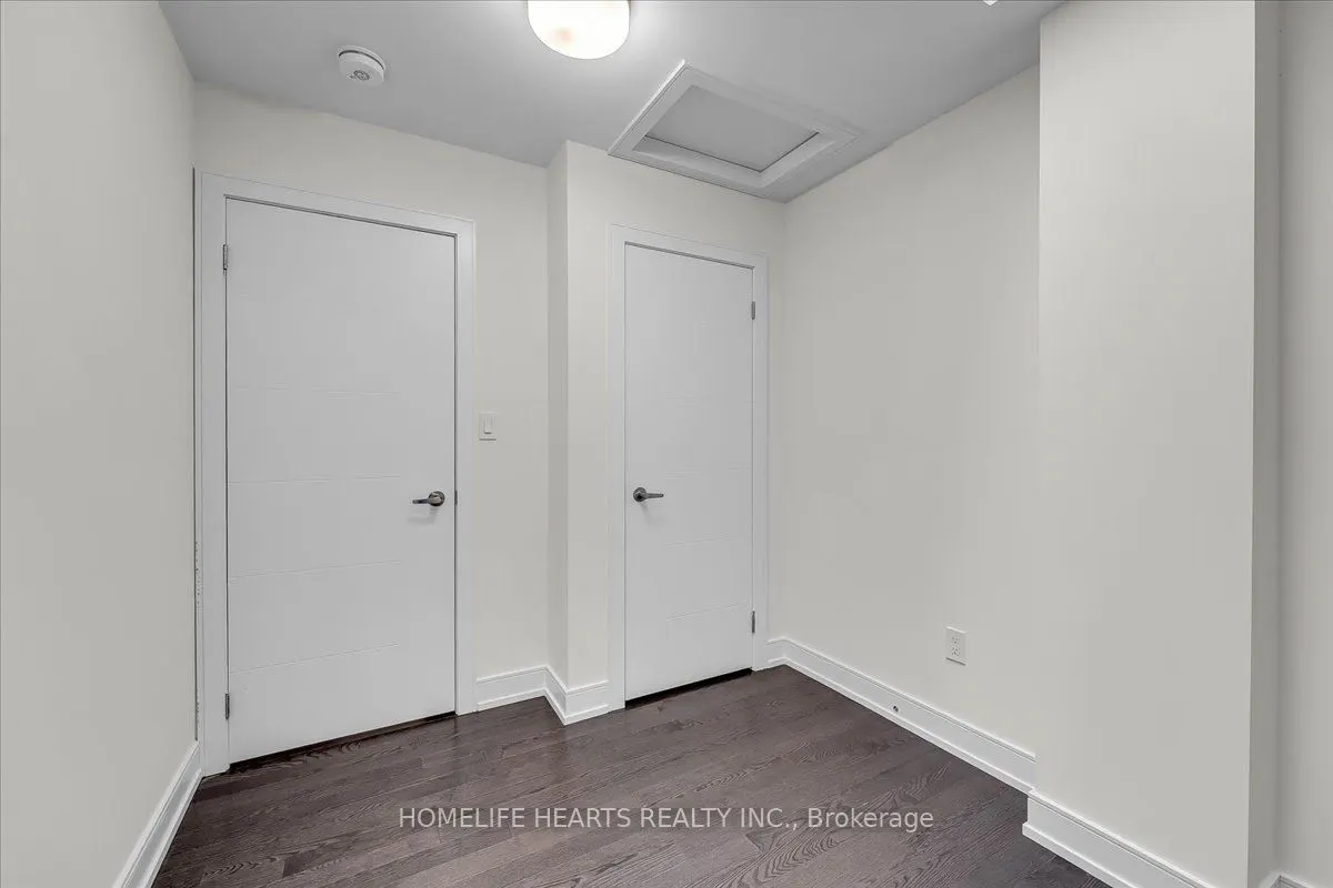 1389 Clarriage Court