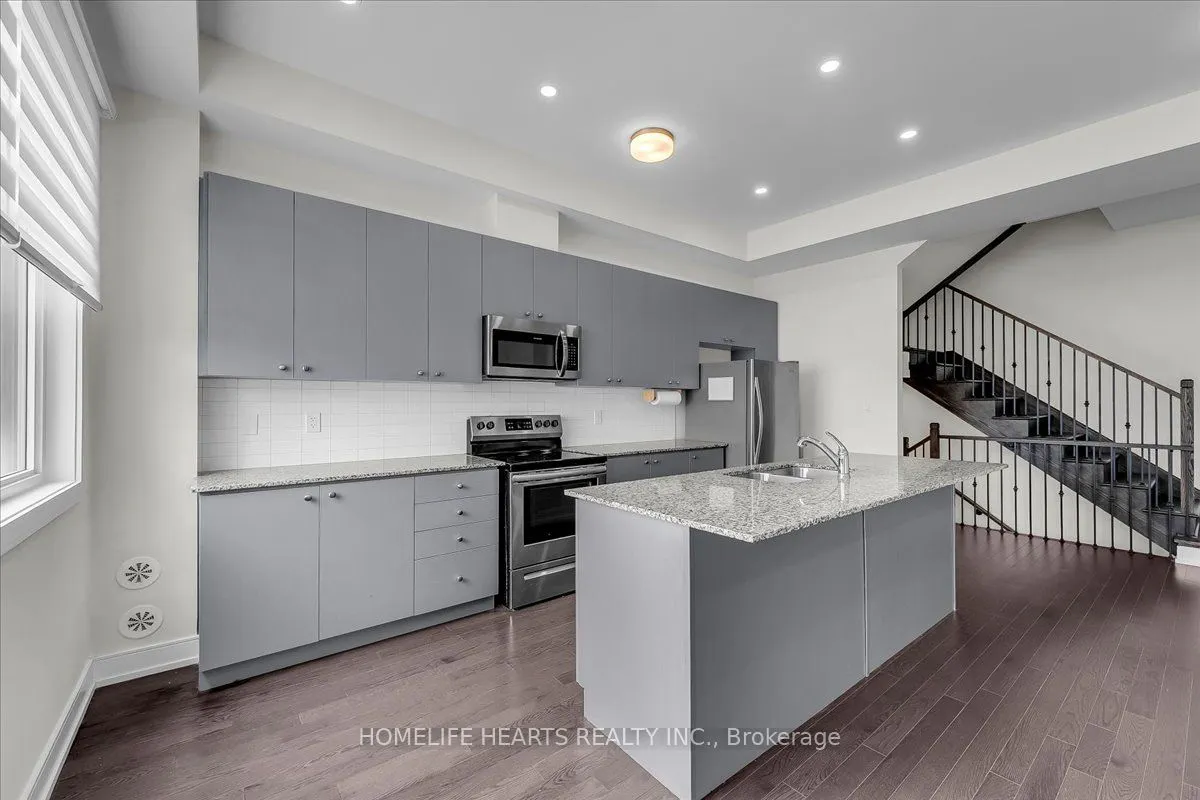 1389 Clarriage Court