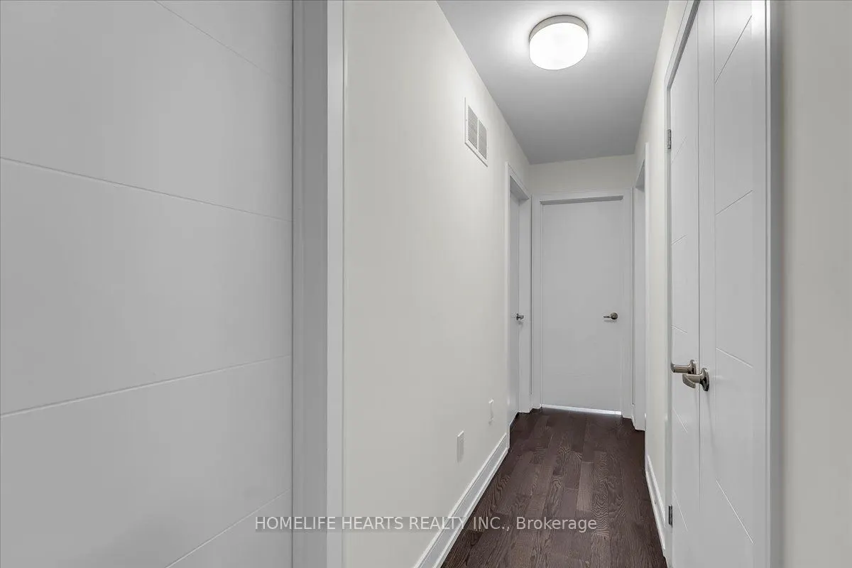 1389 Clarriage Court