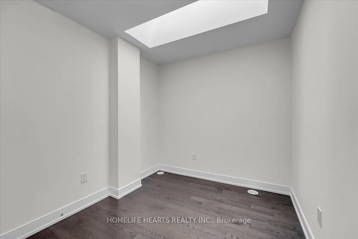 1389 Clarriage Court