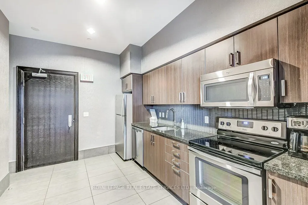55 Speers Road, #701