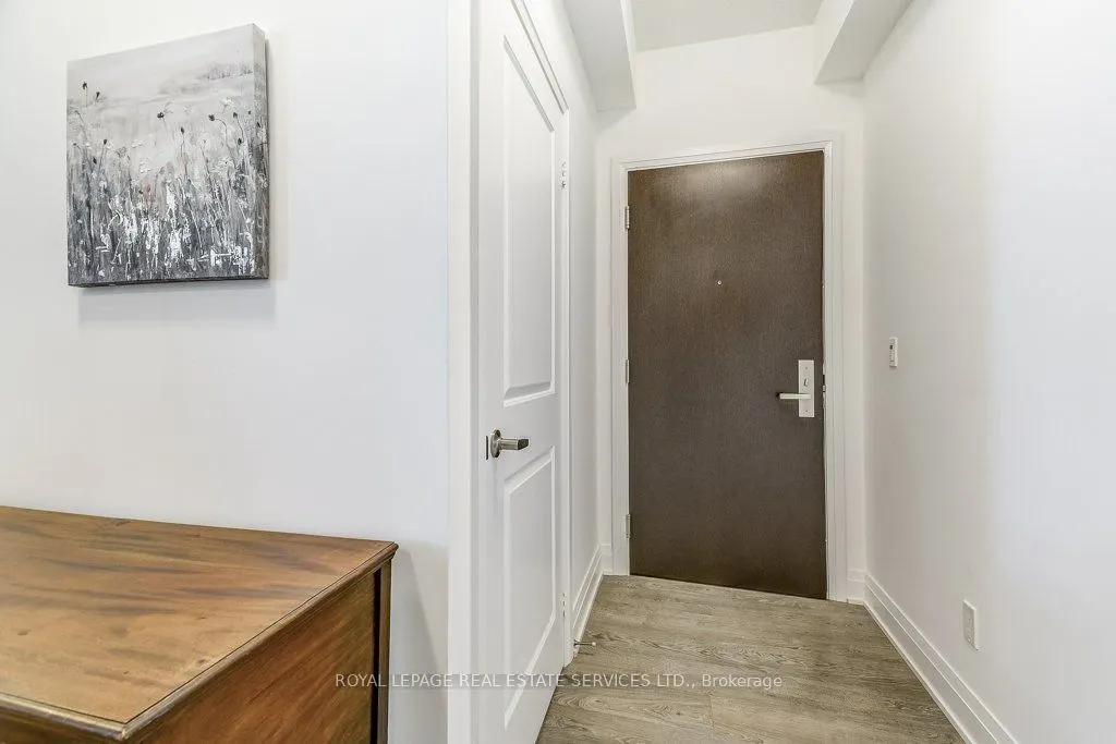 55 Speers Road, #701