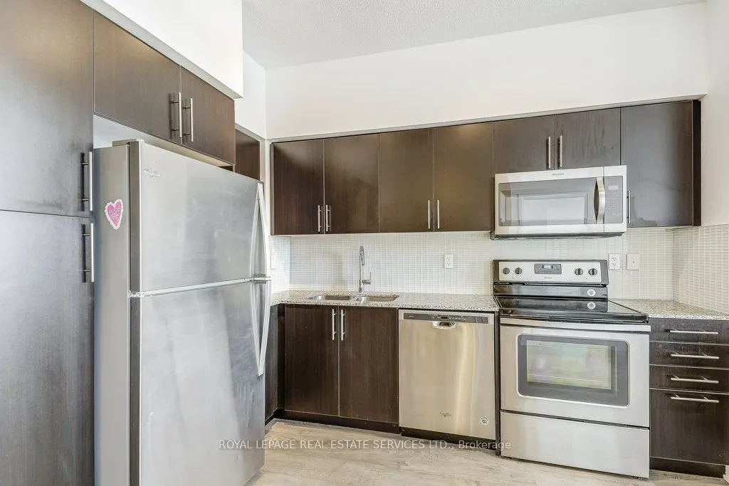 55 Speers Road, #701