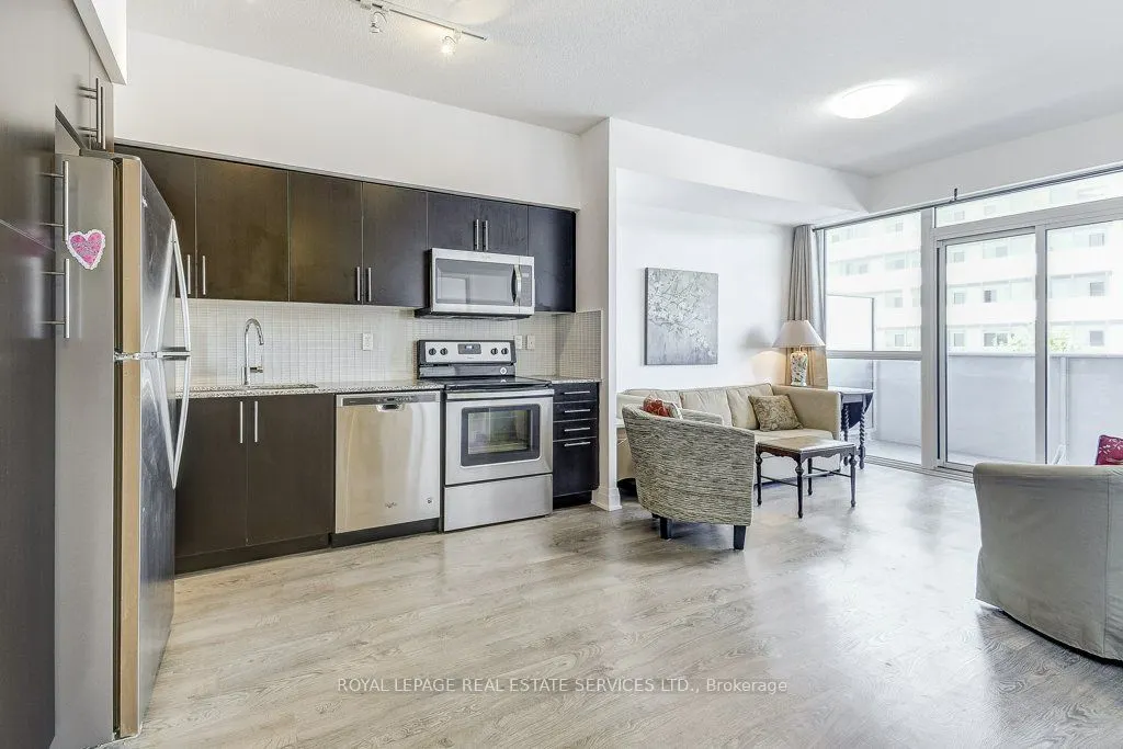 55 Speers Road, #701