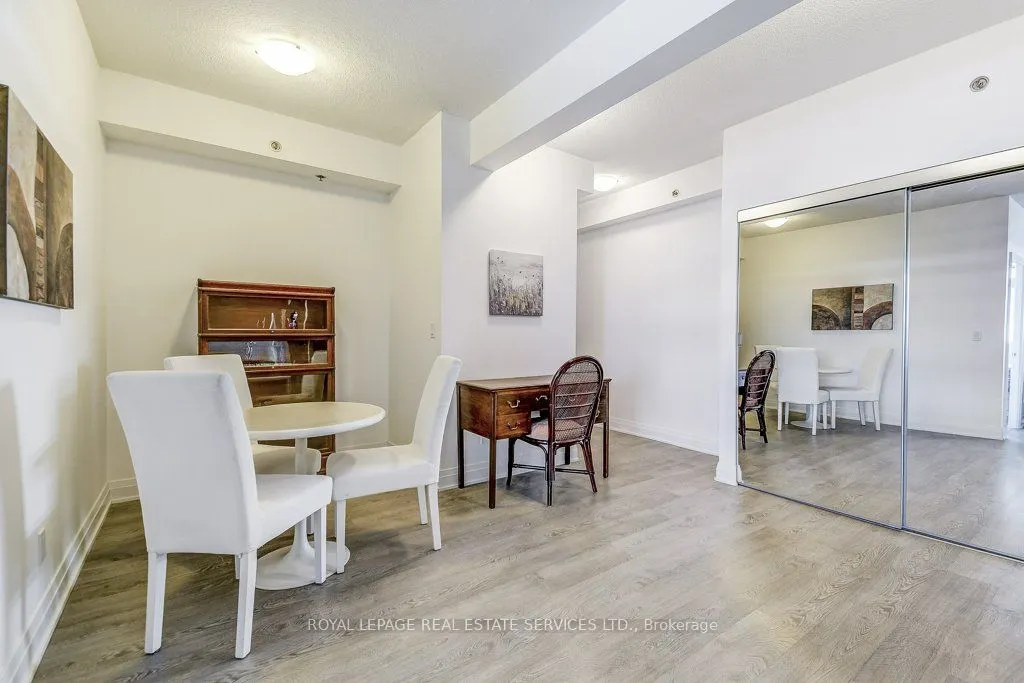 55 Speers Road, #701