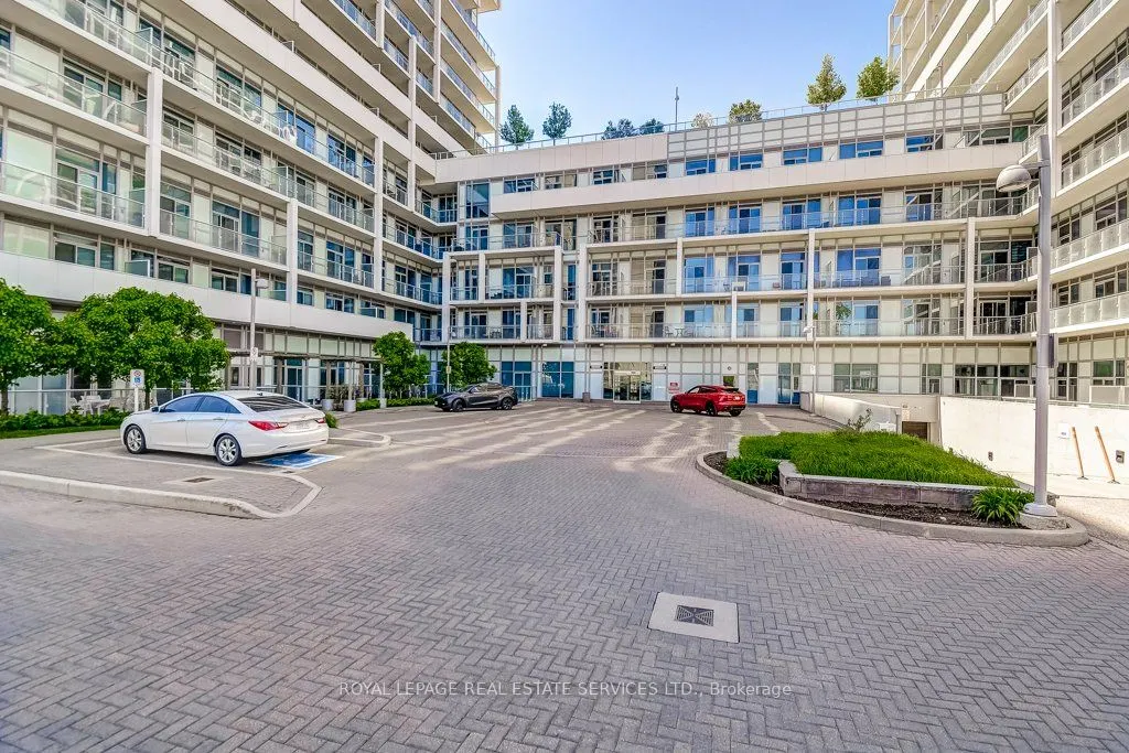 55 Speers Road, #701