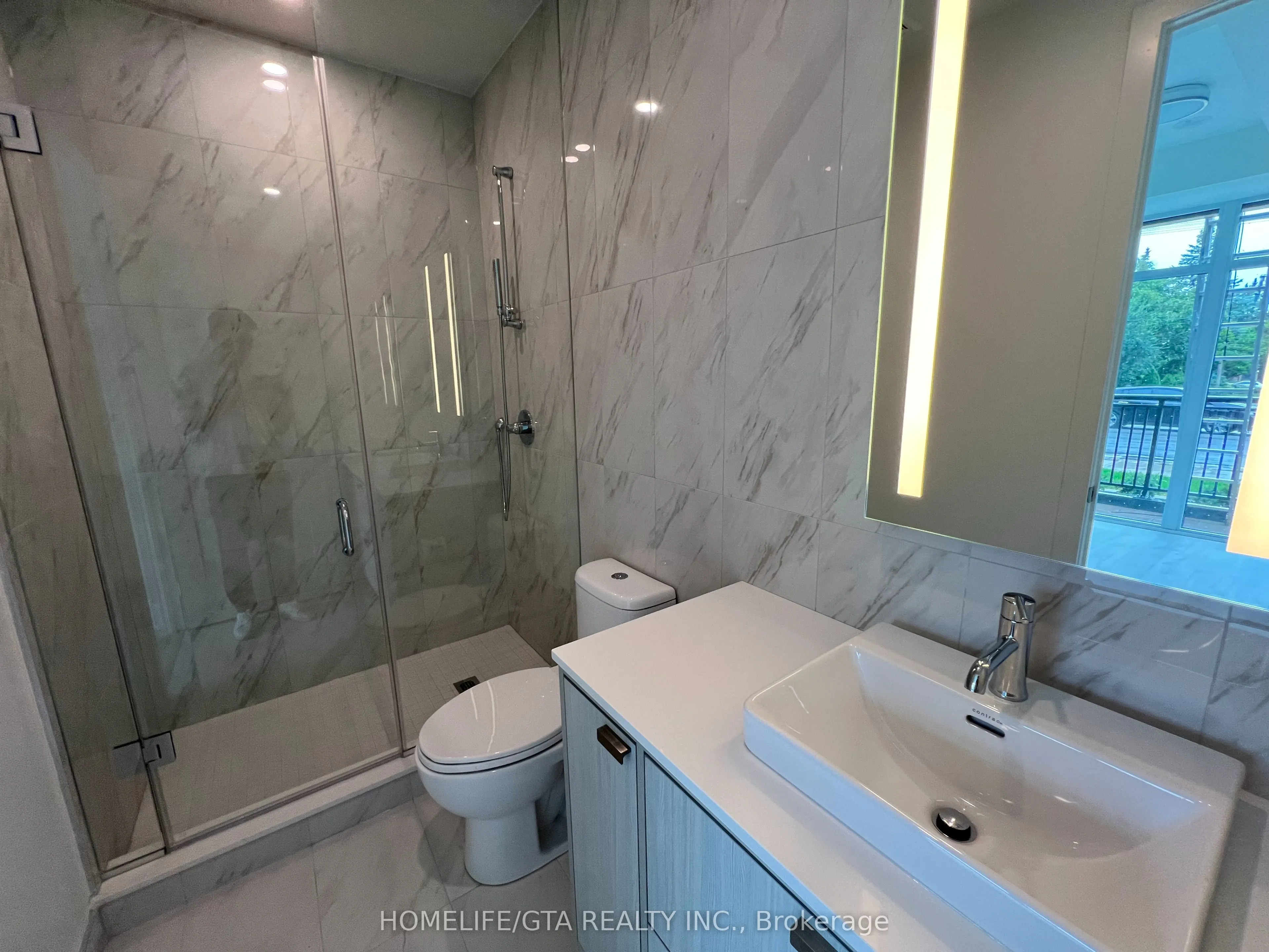 259 The Kingsway, #107