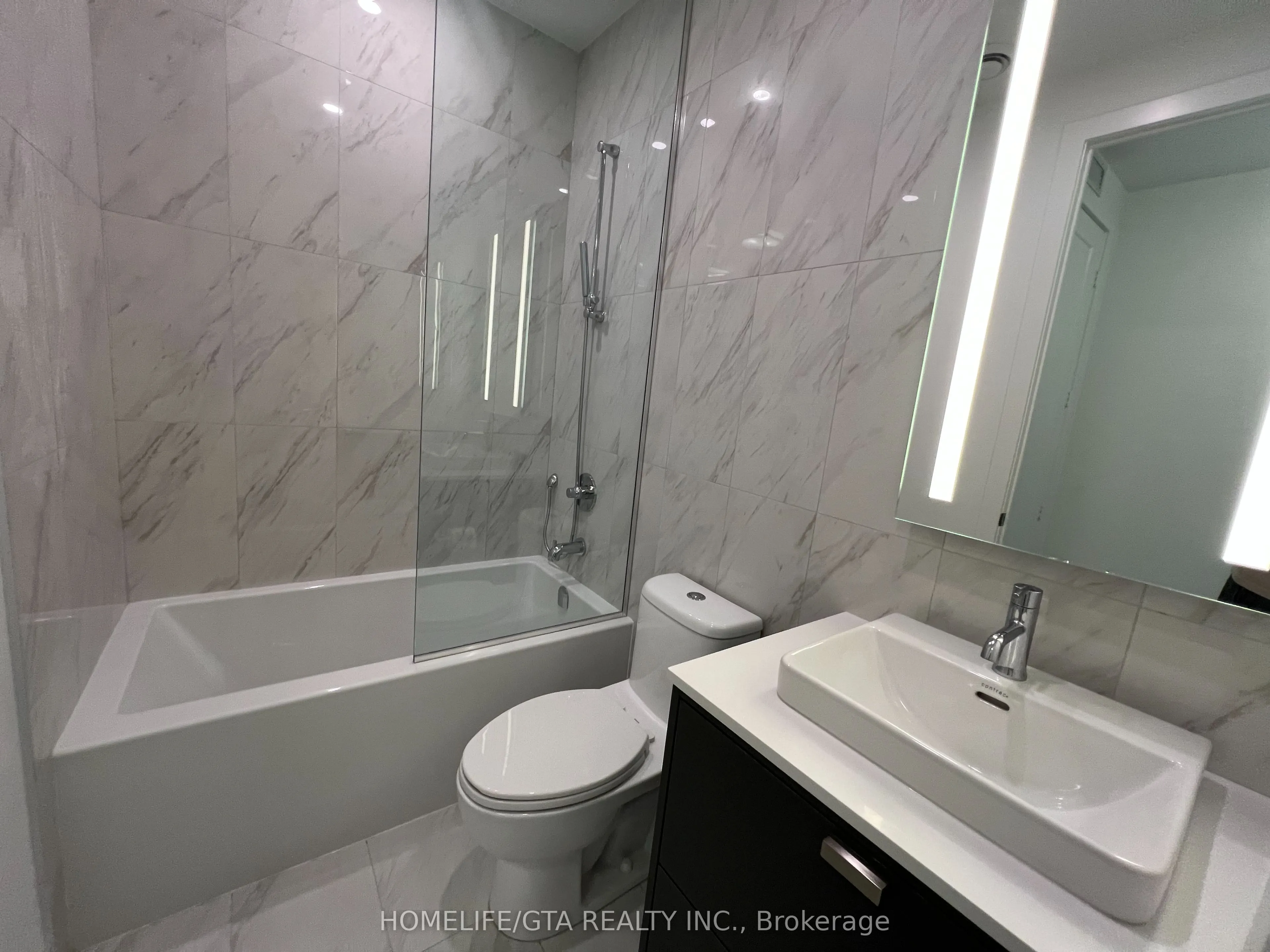 259 The Kingsway, #107
