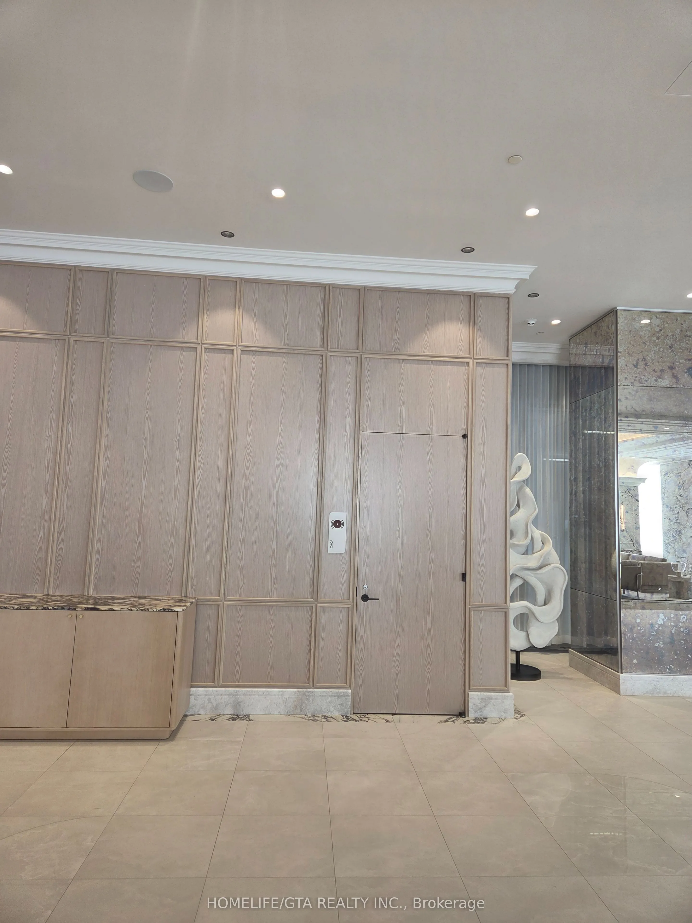 259 The Kingsway, #107