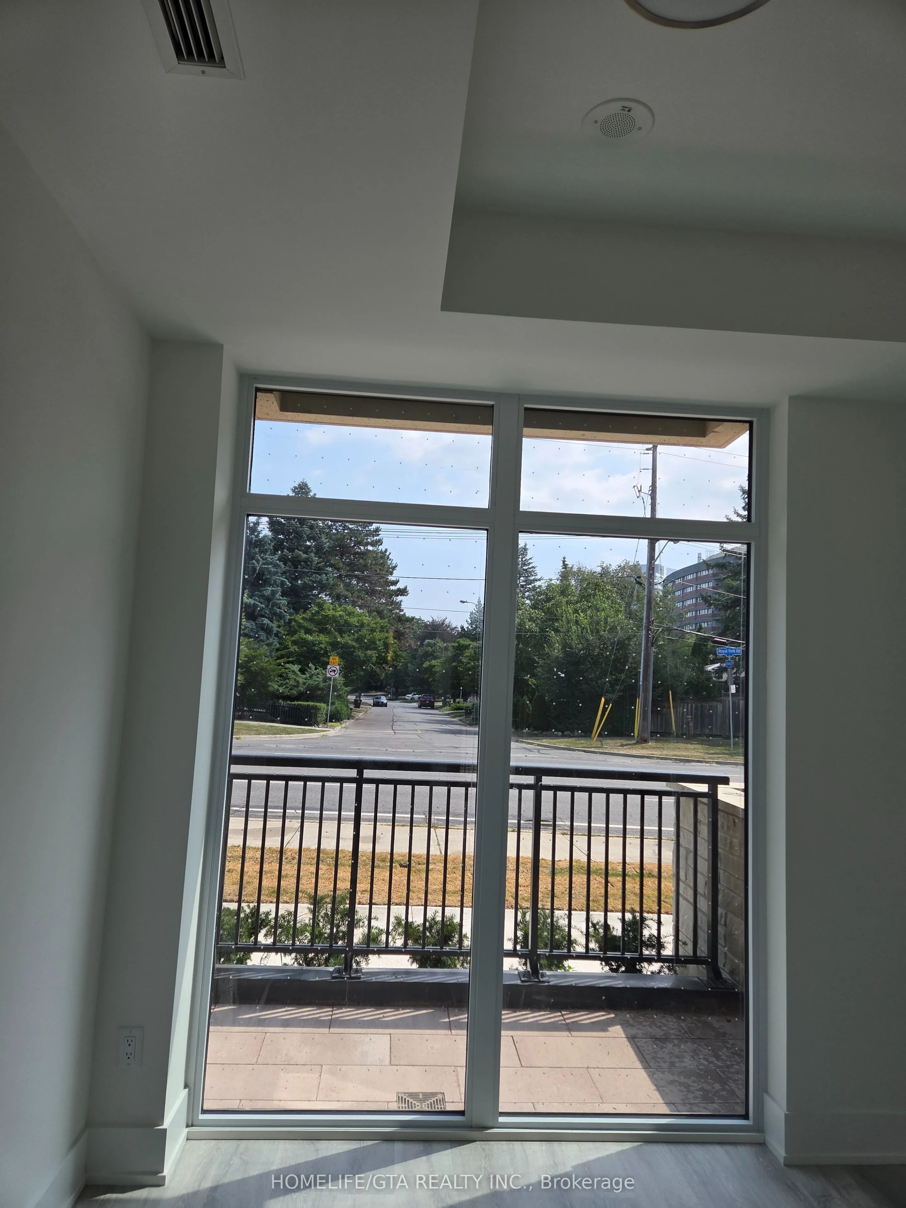 259 The Kingsway, #107