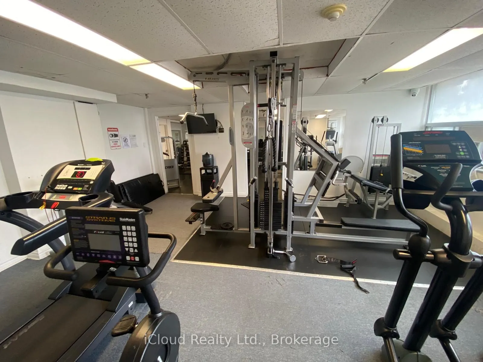 3501 Glen Erin Drive, #606