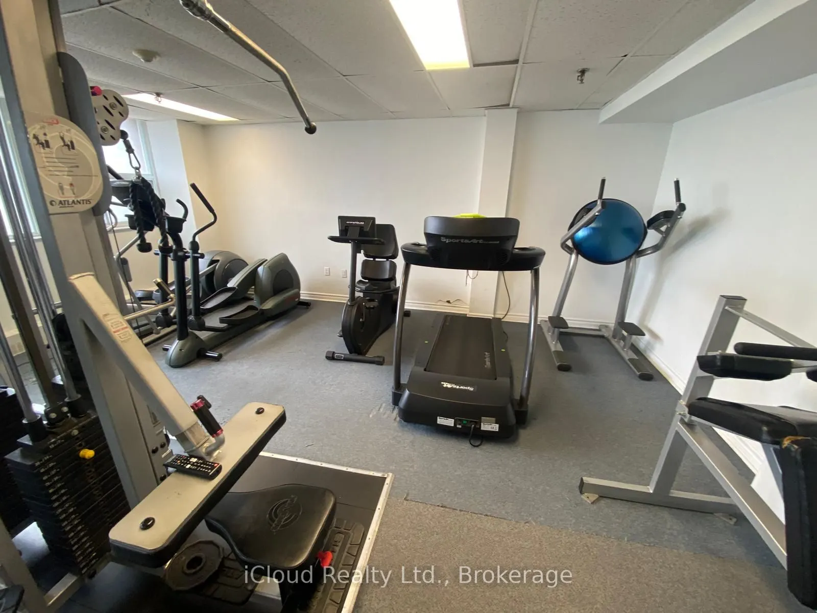 3501 Glen Erin Drive, #606