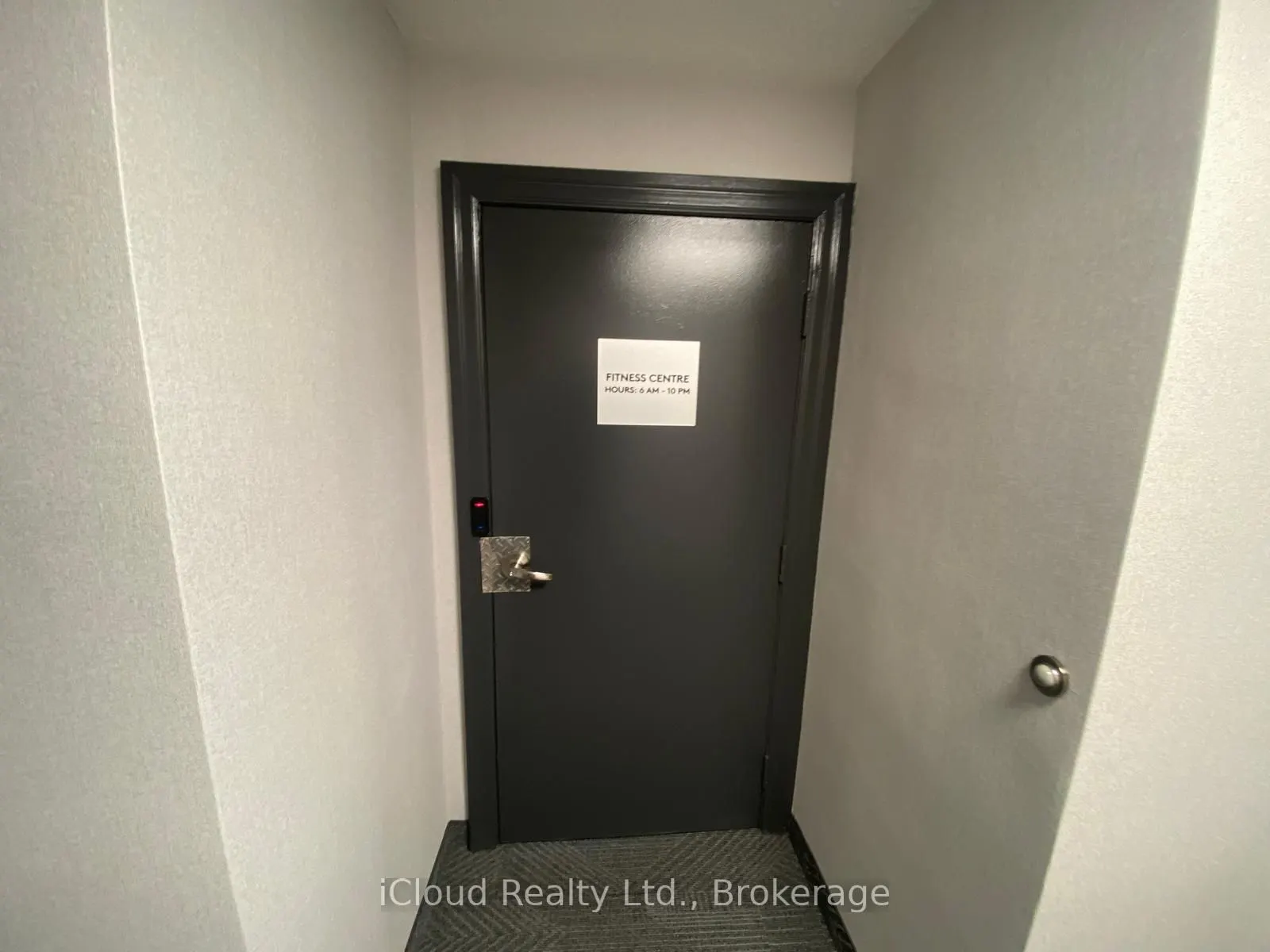 3501 Glen Erin Drive, #606
