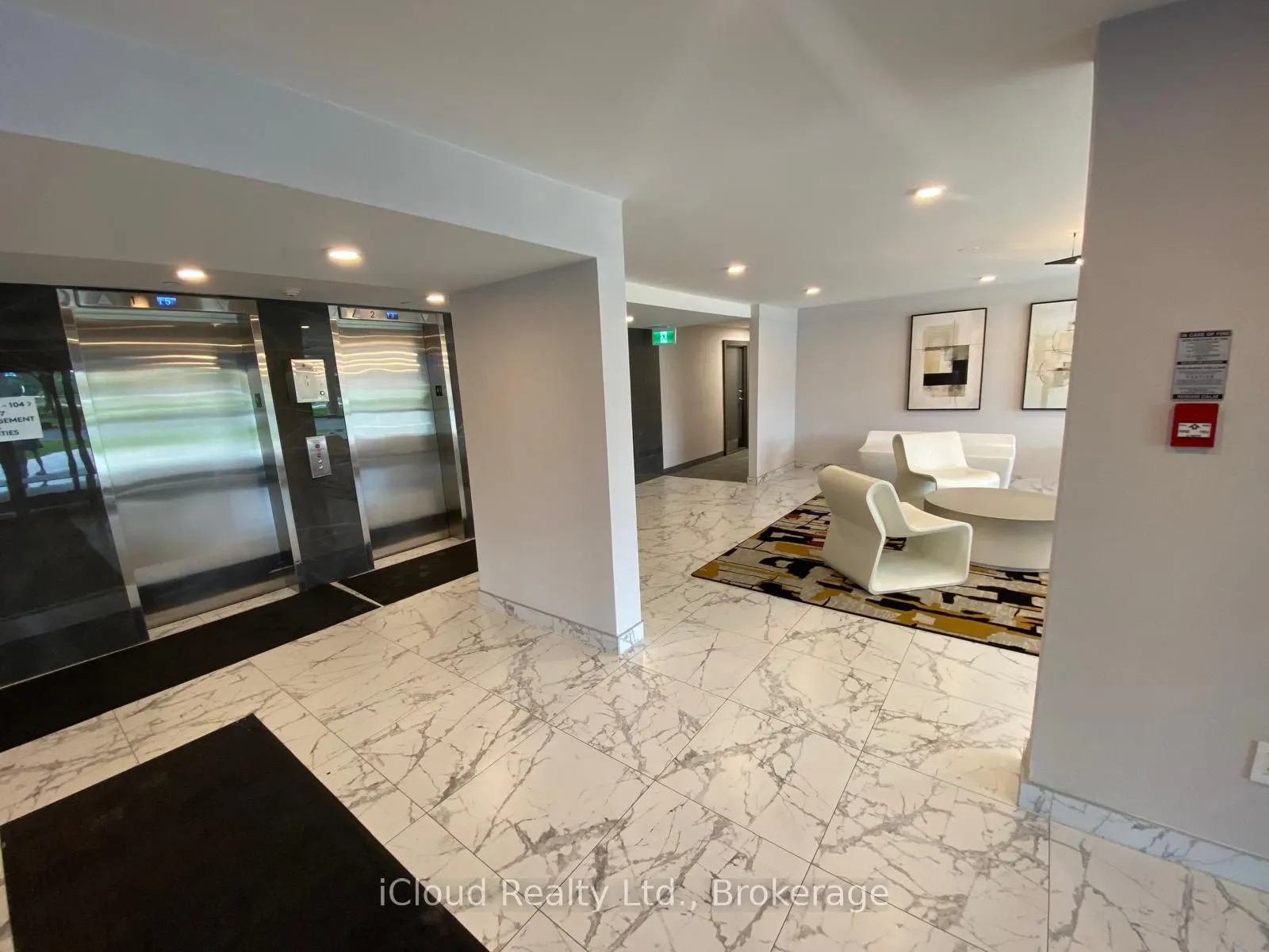 3501 Glen Erin Drive, #606