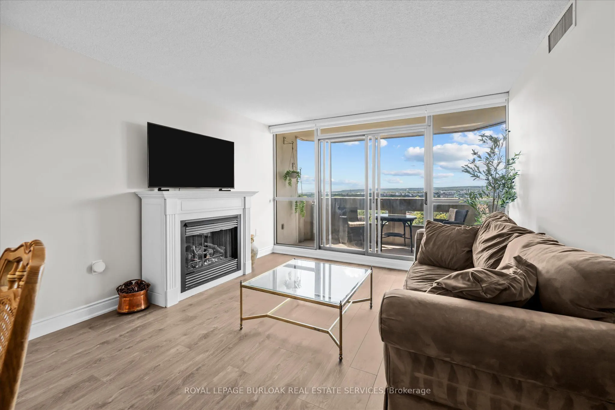 5090 Pinedale Avenue, #1107