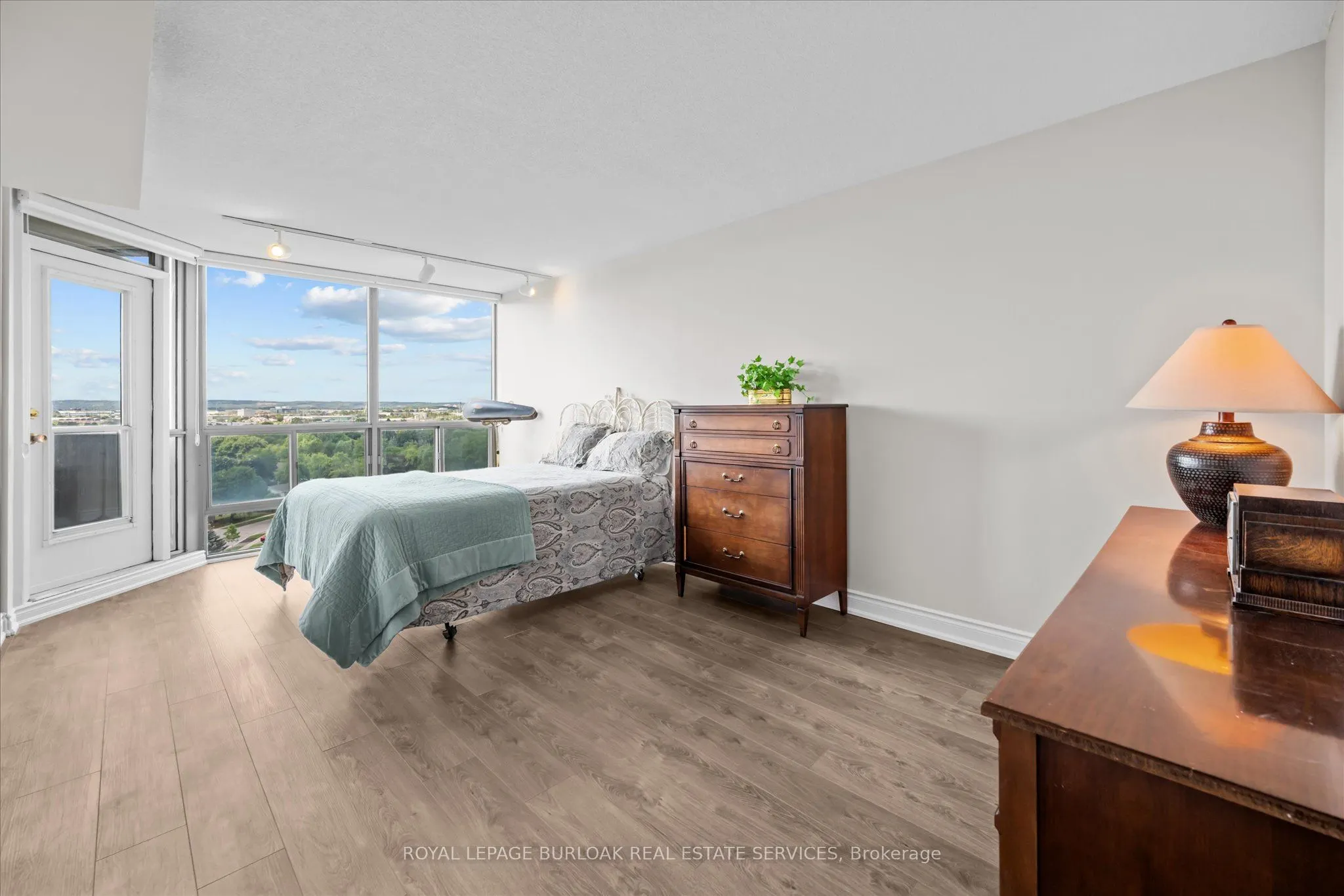 5090 Pinedale Avenue, #1107