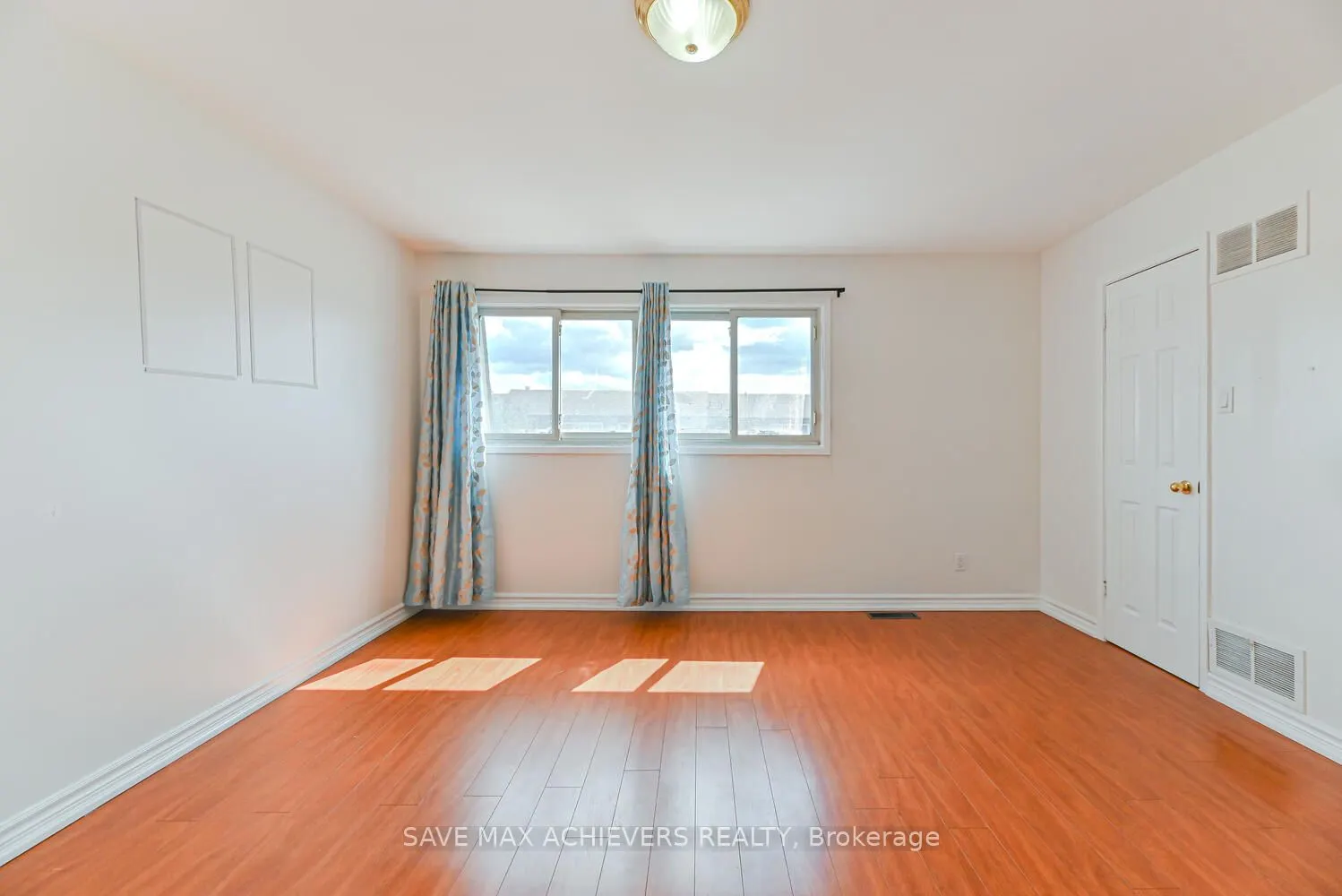 41 Mississauga Valley Boulevard, #56