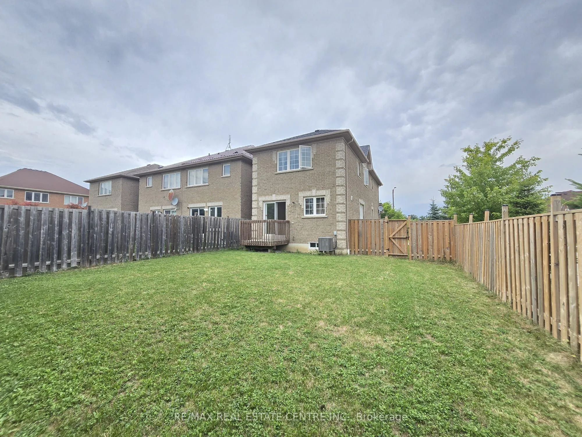 5054 Intrepid Drive