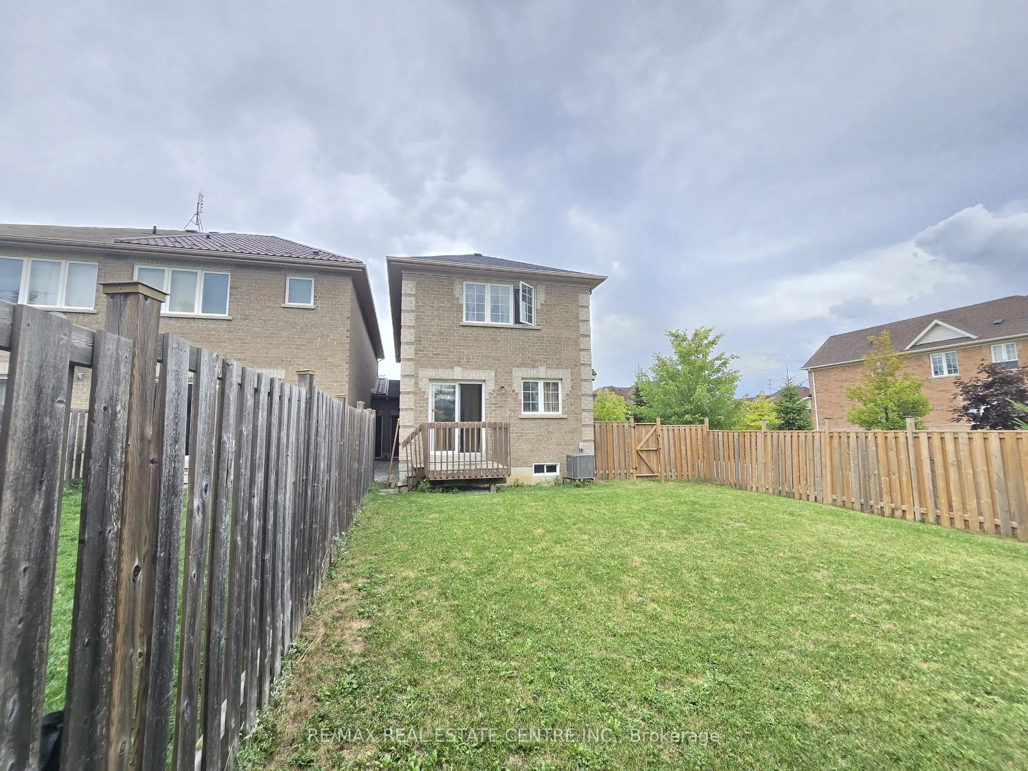 5054 Intrepid Drive