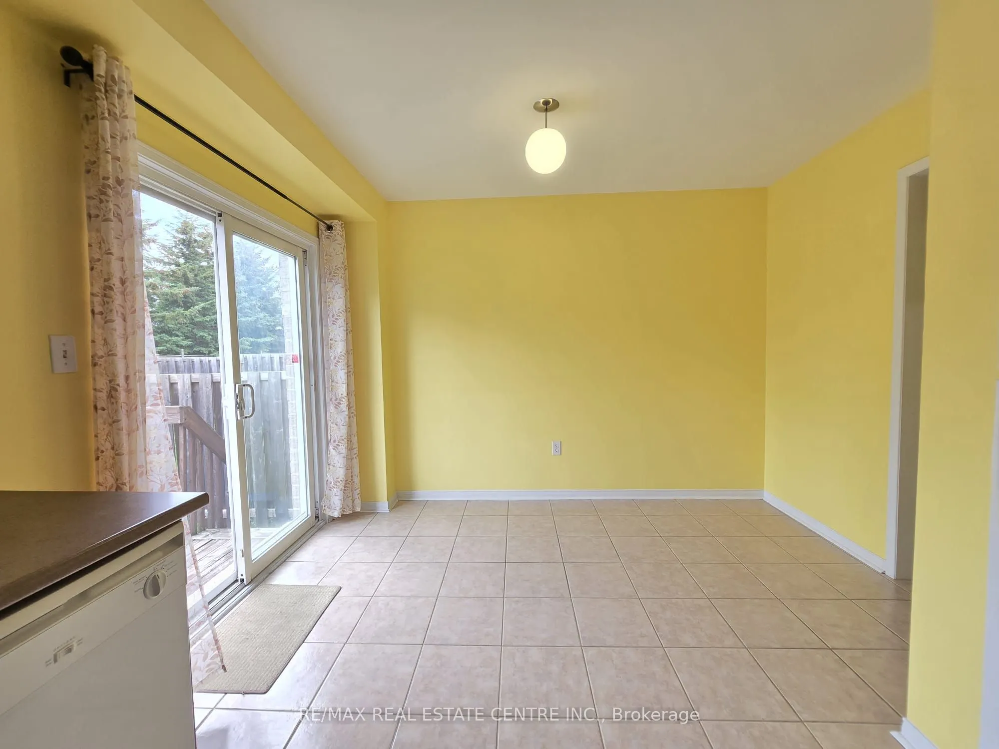 5054 Intrepid Drive