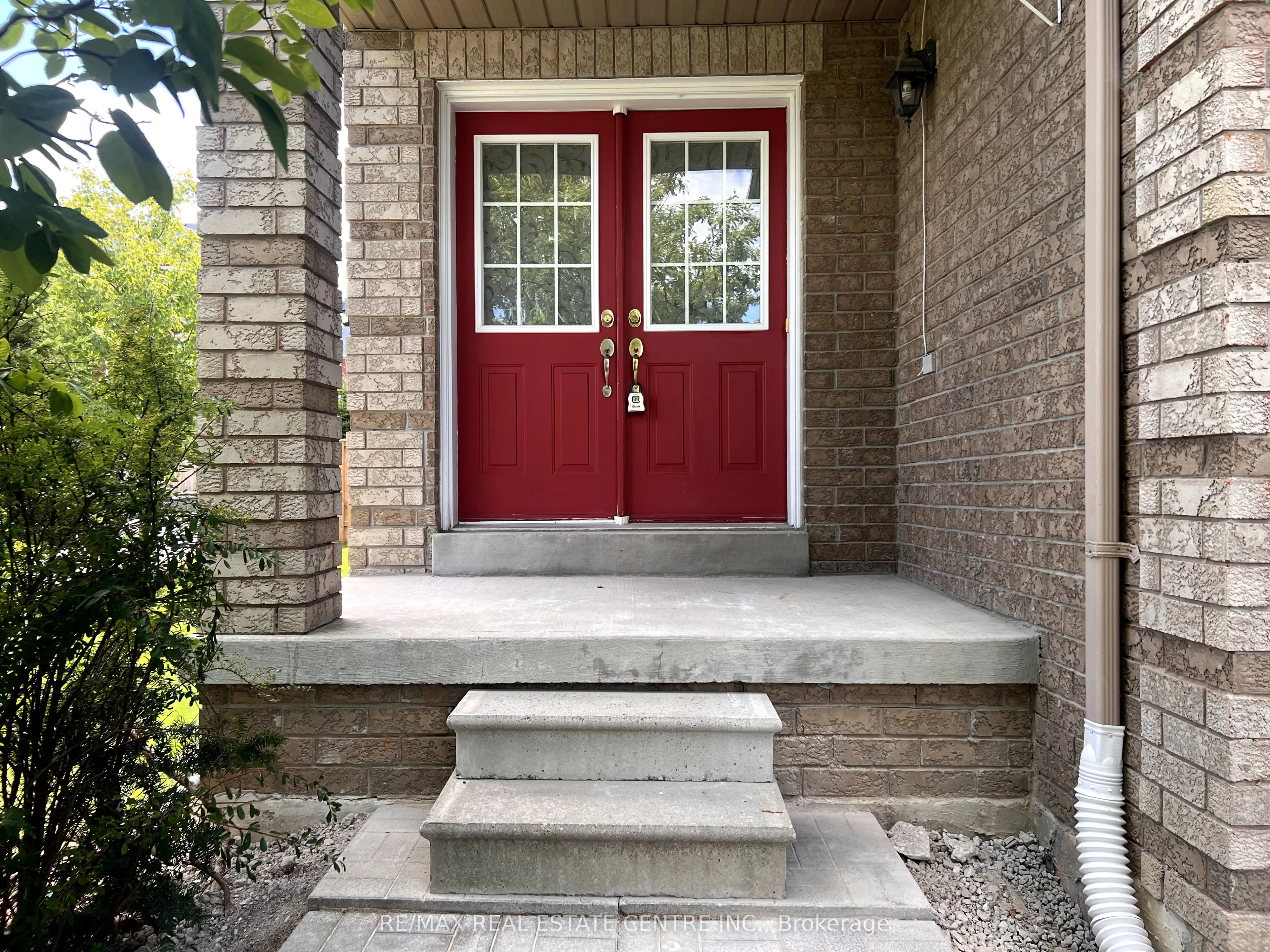 5054 Intrepid Drive