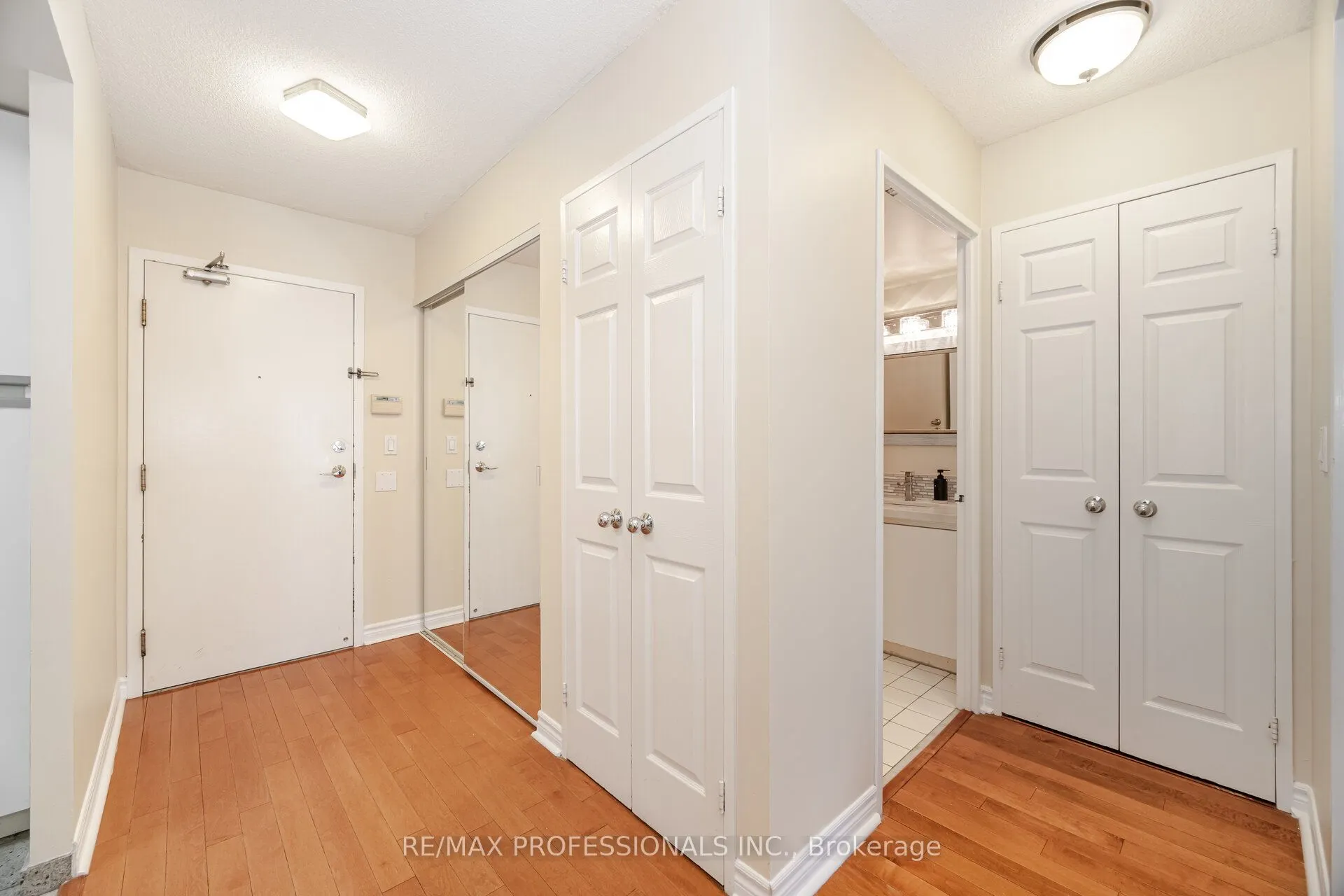 335 Webb Drive, #1606