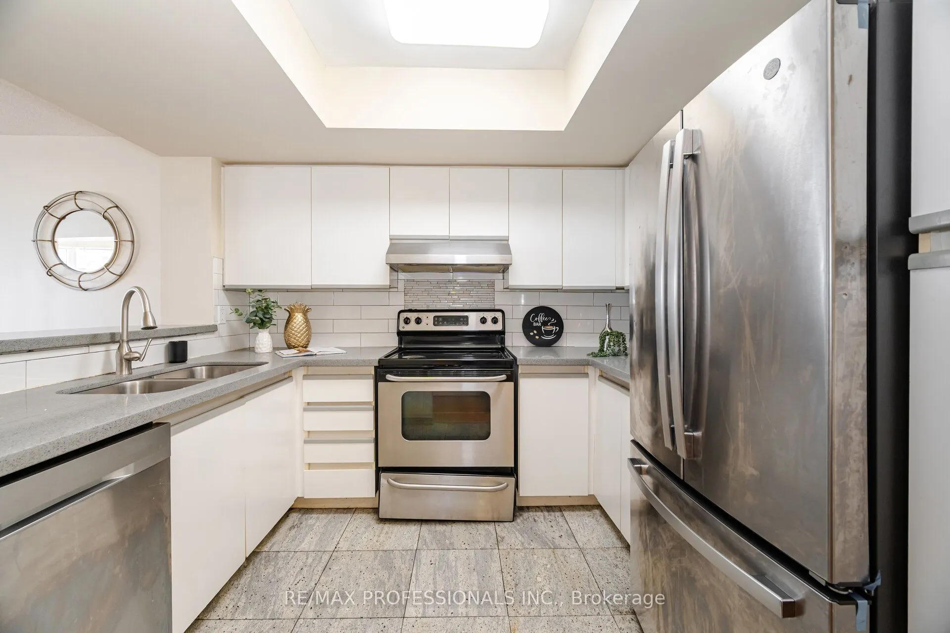 335 Webb Drive, #1606