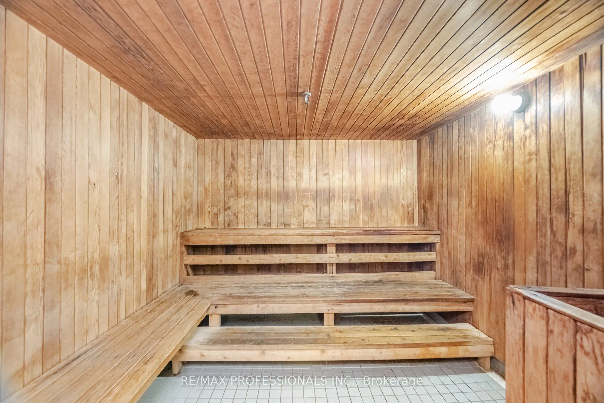 335 Webb Drive, #1606