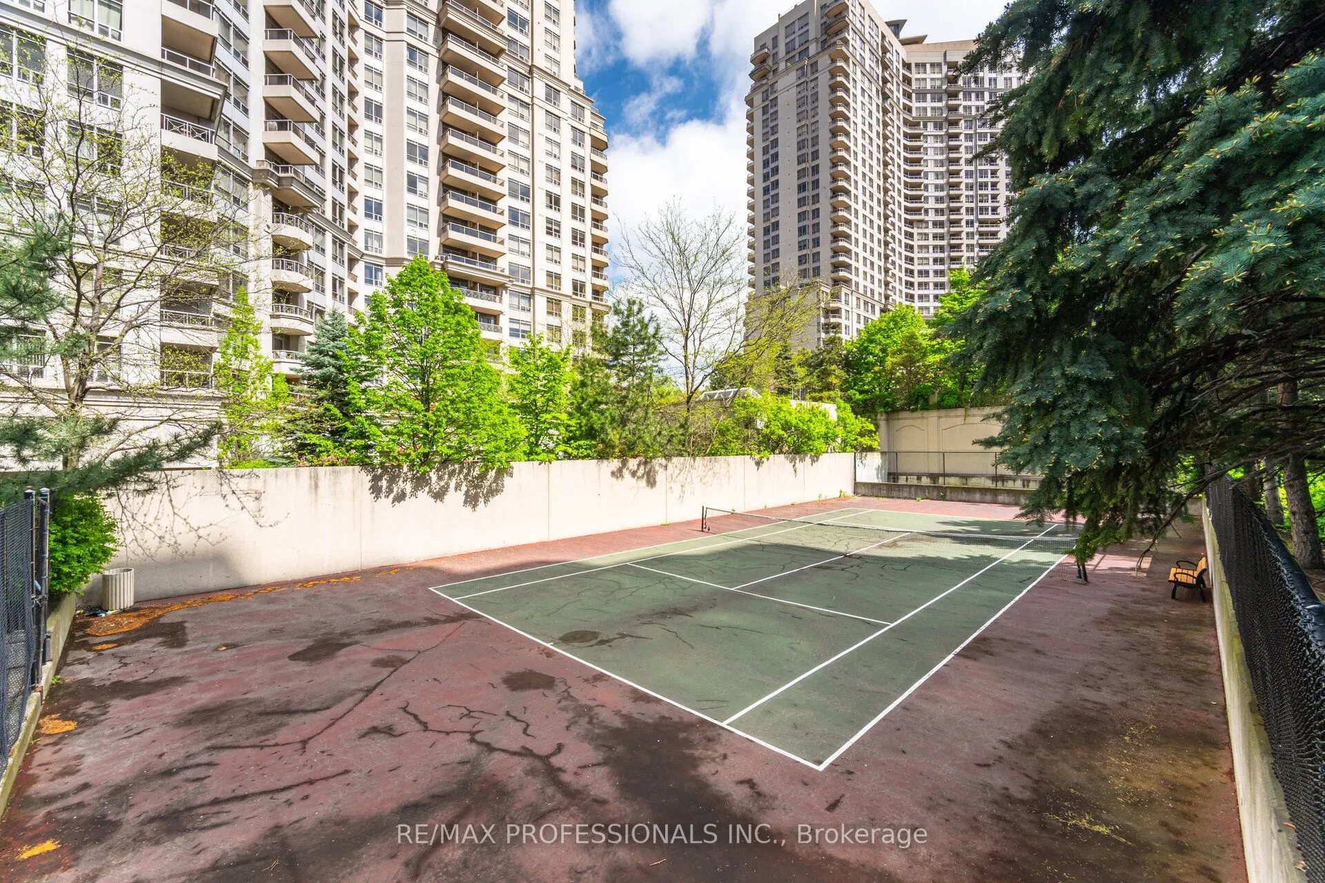 335 Webb Drive, #1606