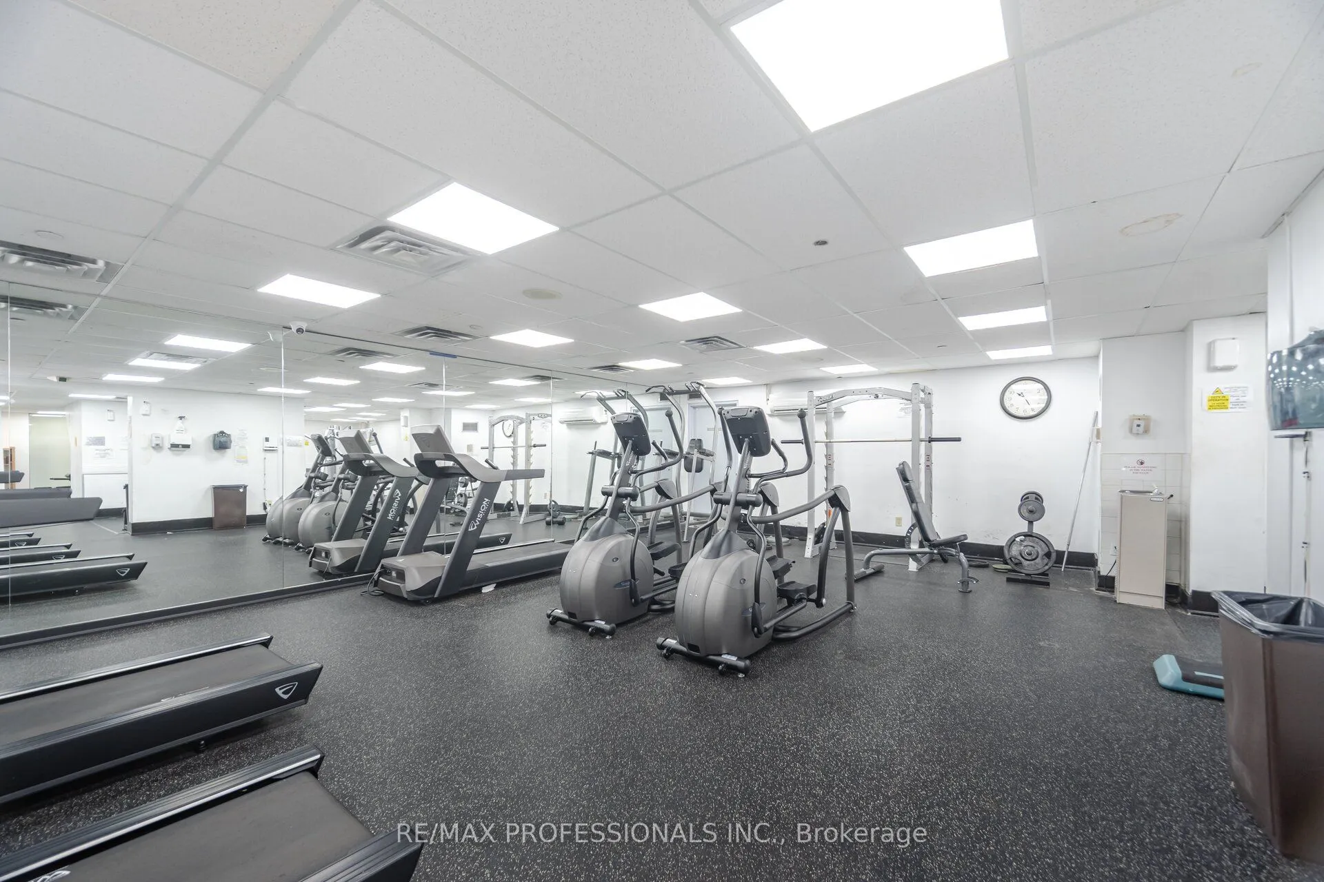 335 Webb Drive, #1606