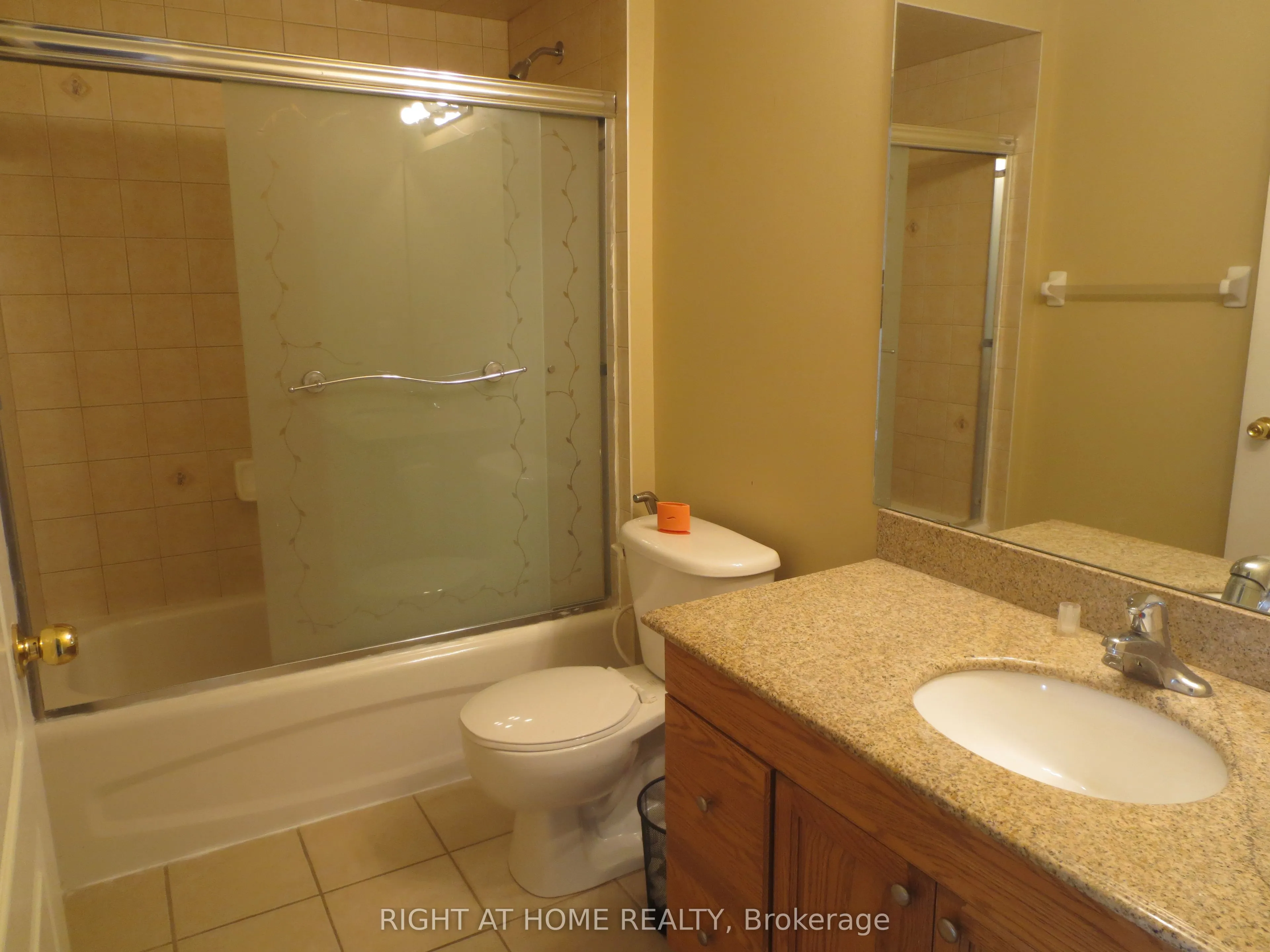2438 Shadow Court