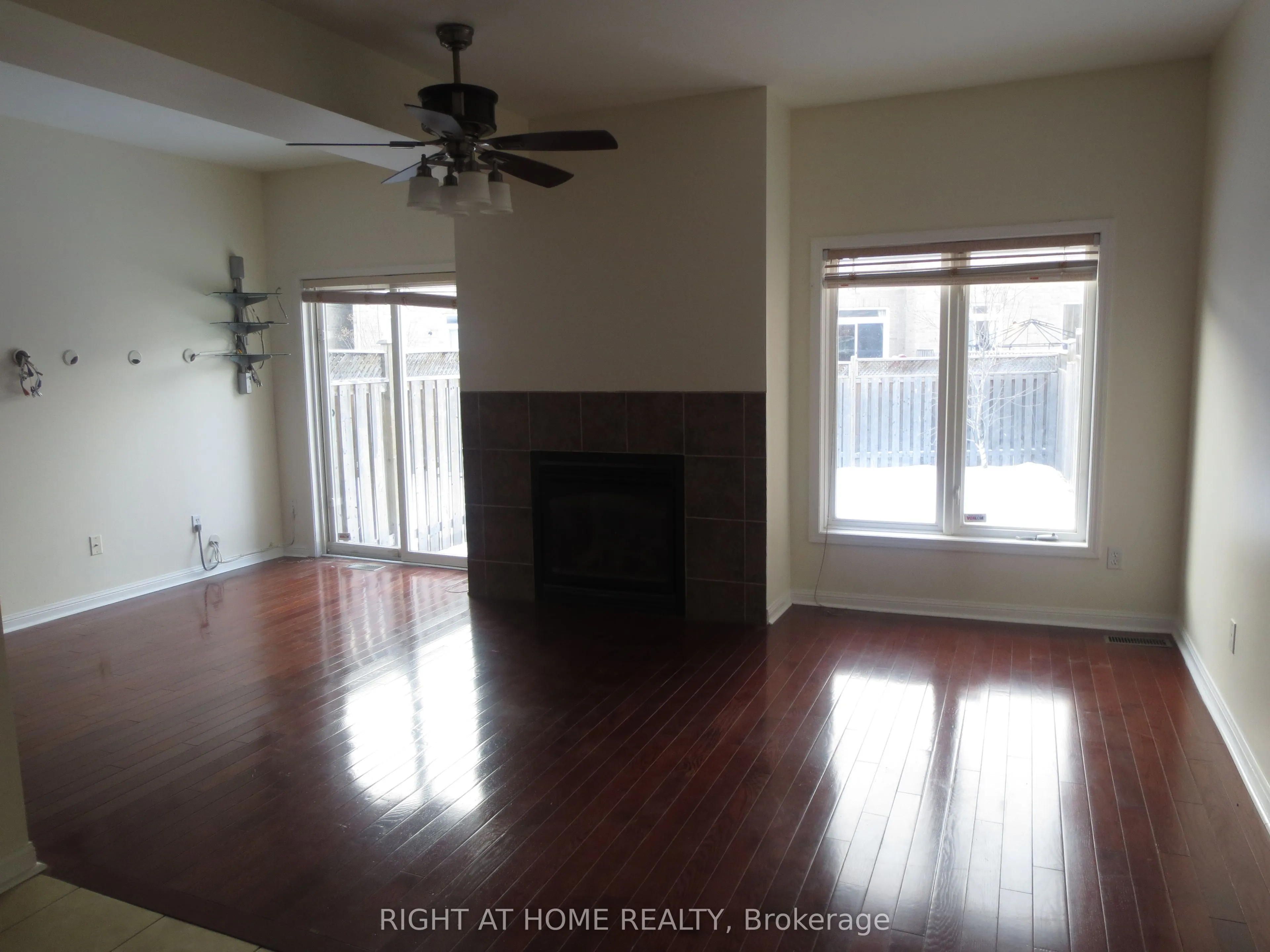2438 Shadow Court