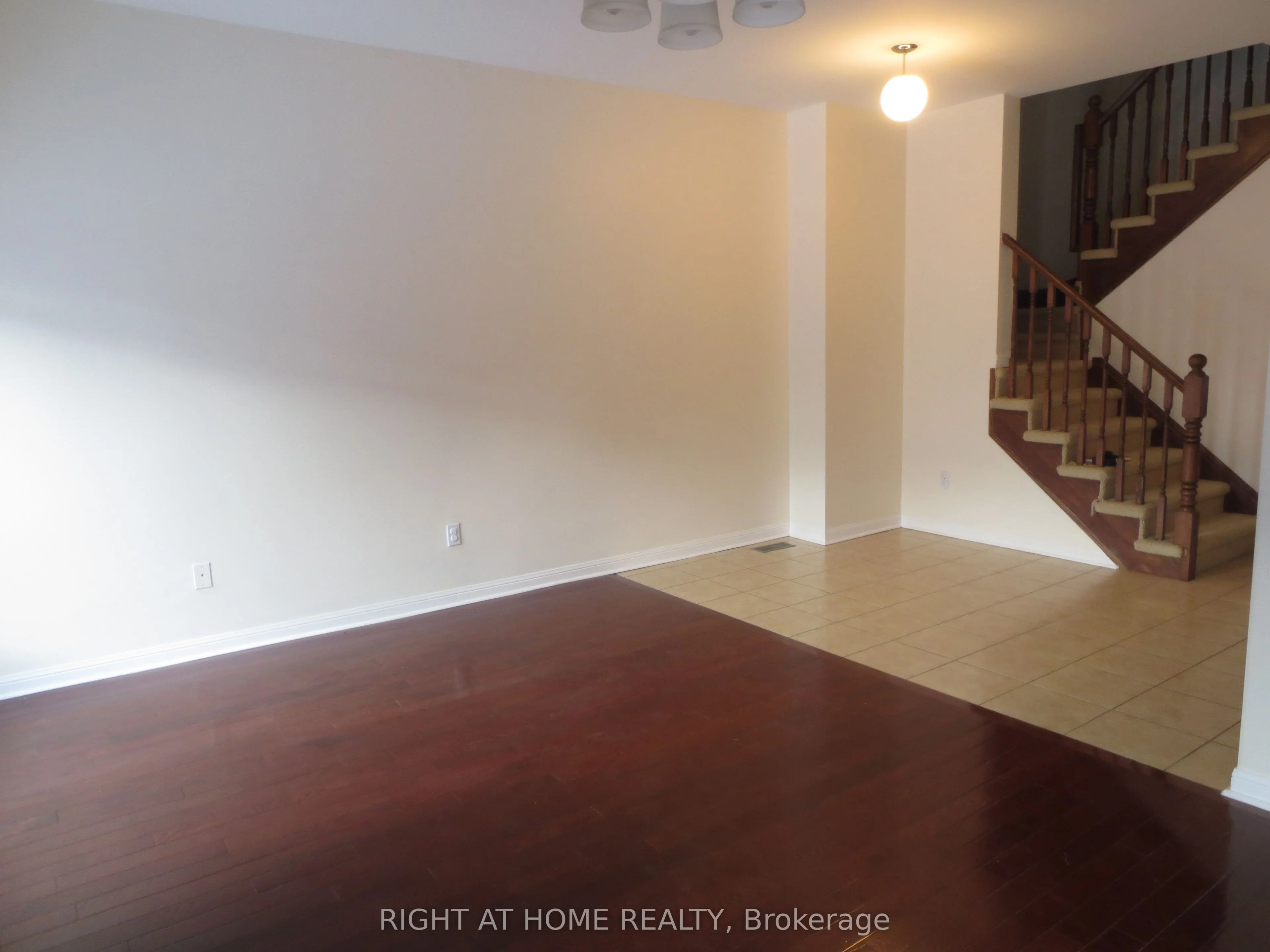 2438 Shadow Court