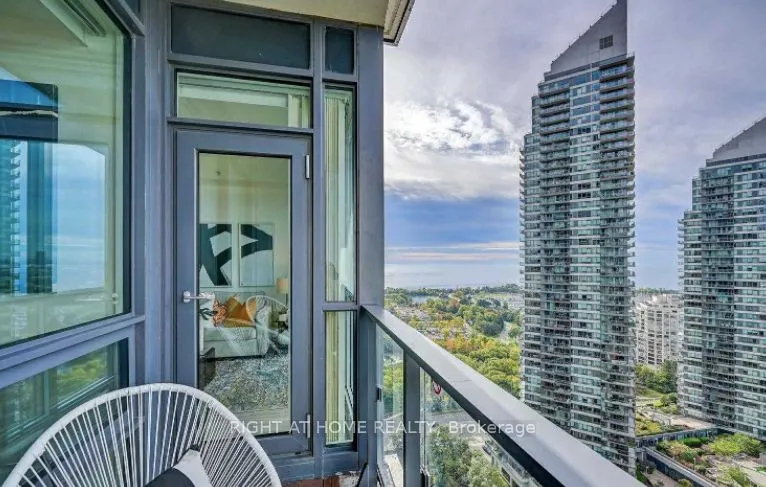 2220 Lake Shore Boulevard W, #2601