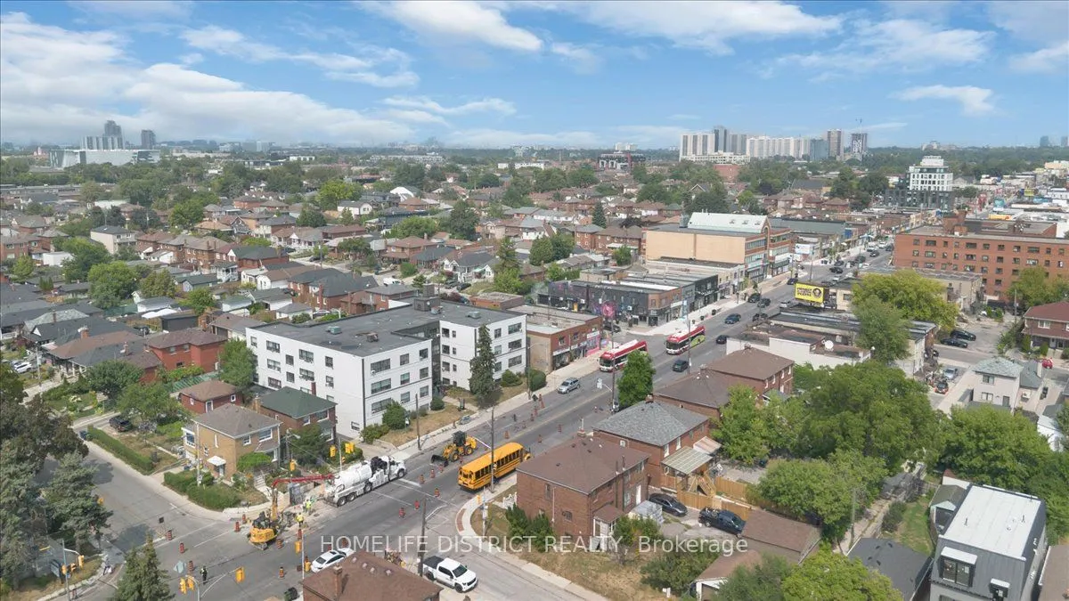 2055 Eglinton Avenue W