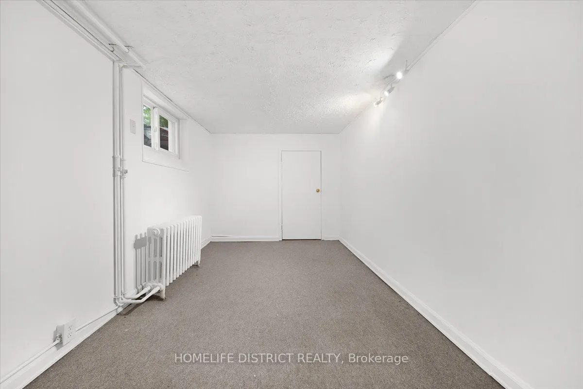 2055 Eglinton Avenue W