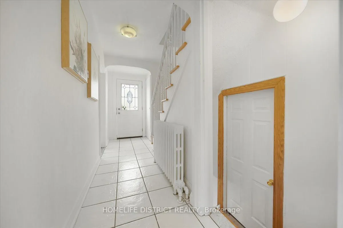2055 Eglinton Avenue W