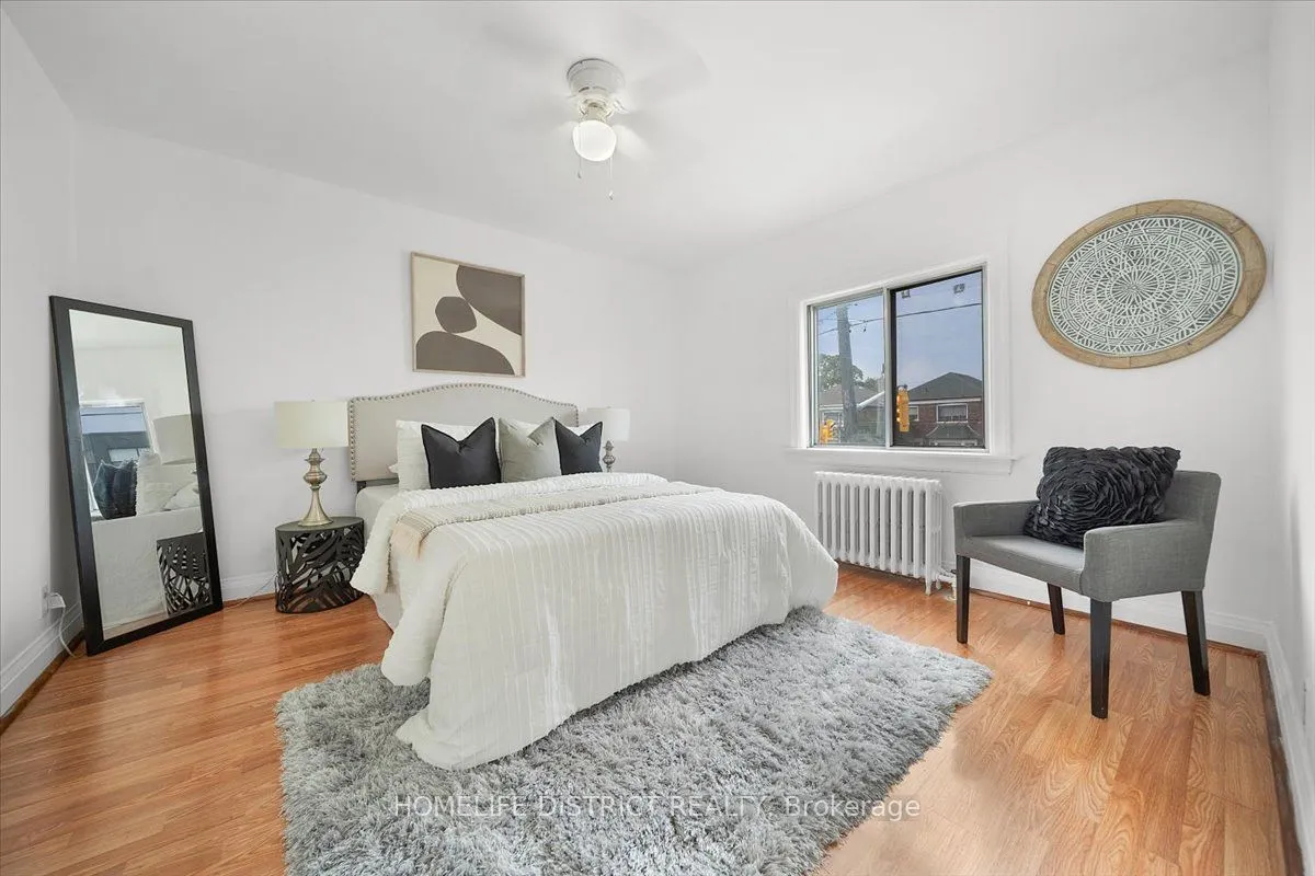 2055 Eglinton Avenue W