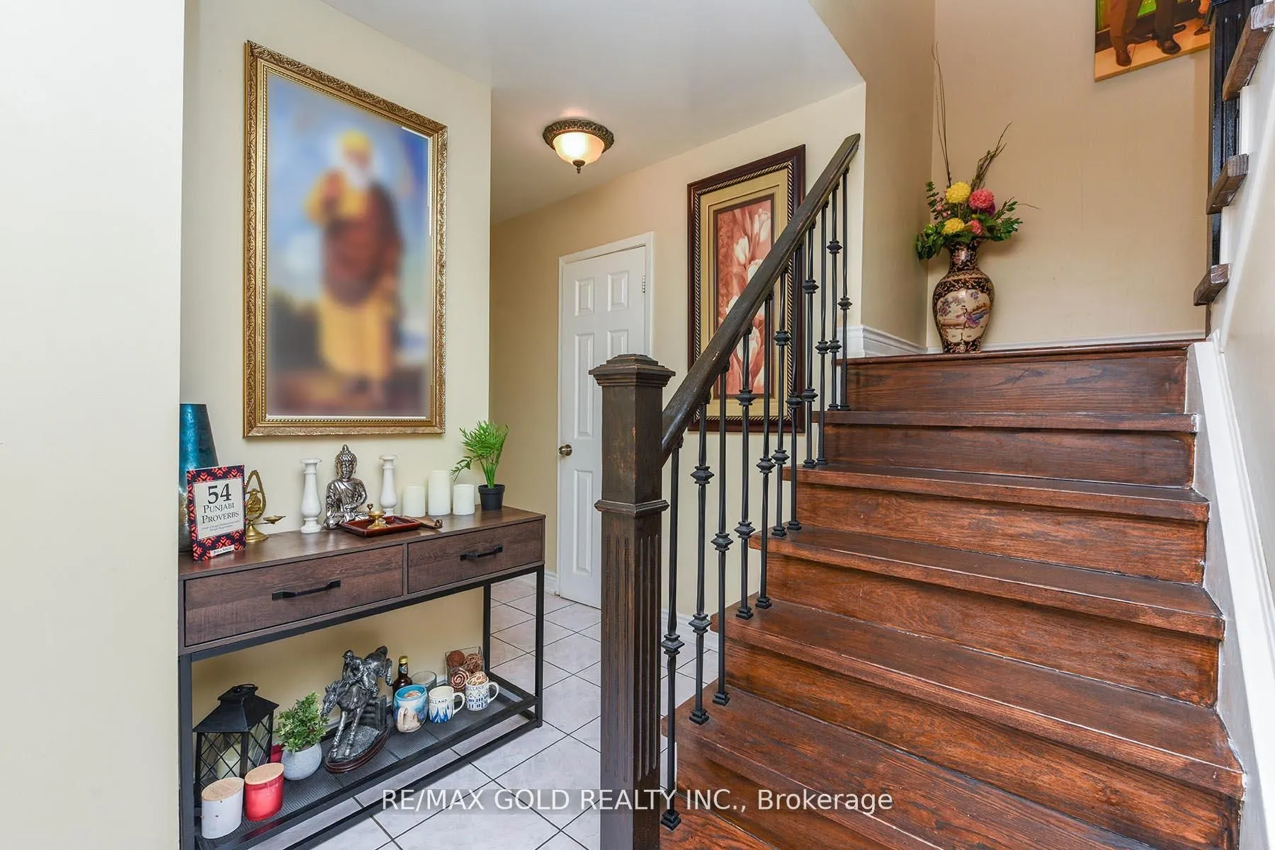 3507 Laddie Crescent