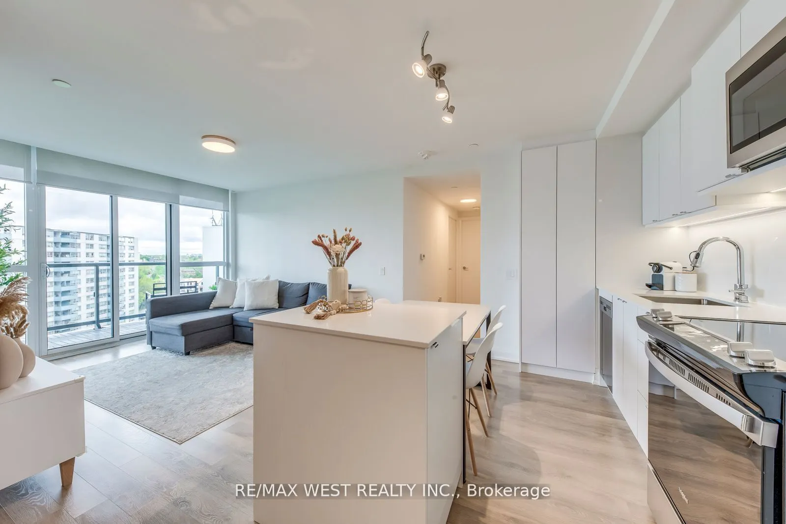 1461 Lawrence Avenue W, #1104
