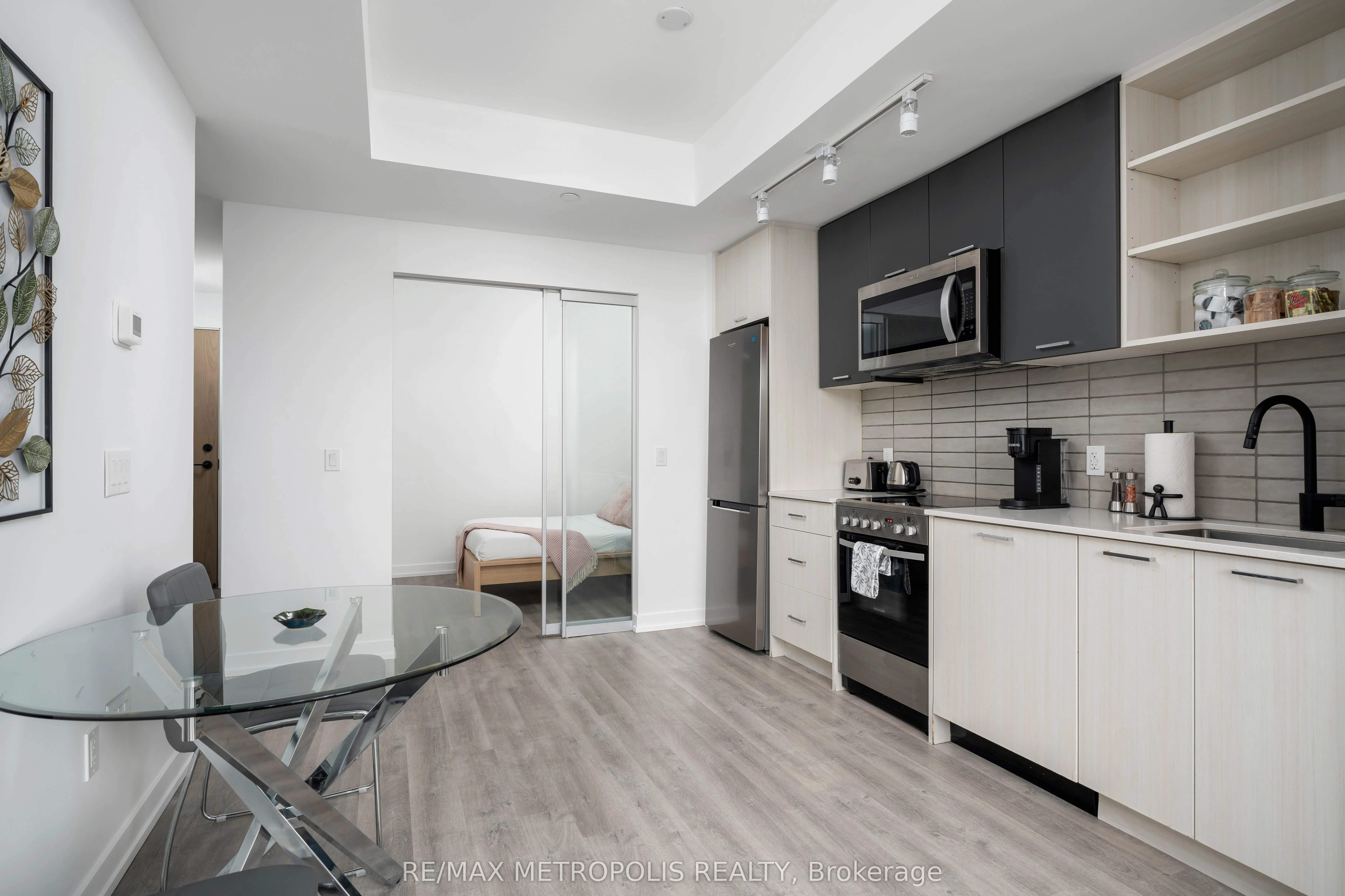2300 St Clair Avenue W, #307