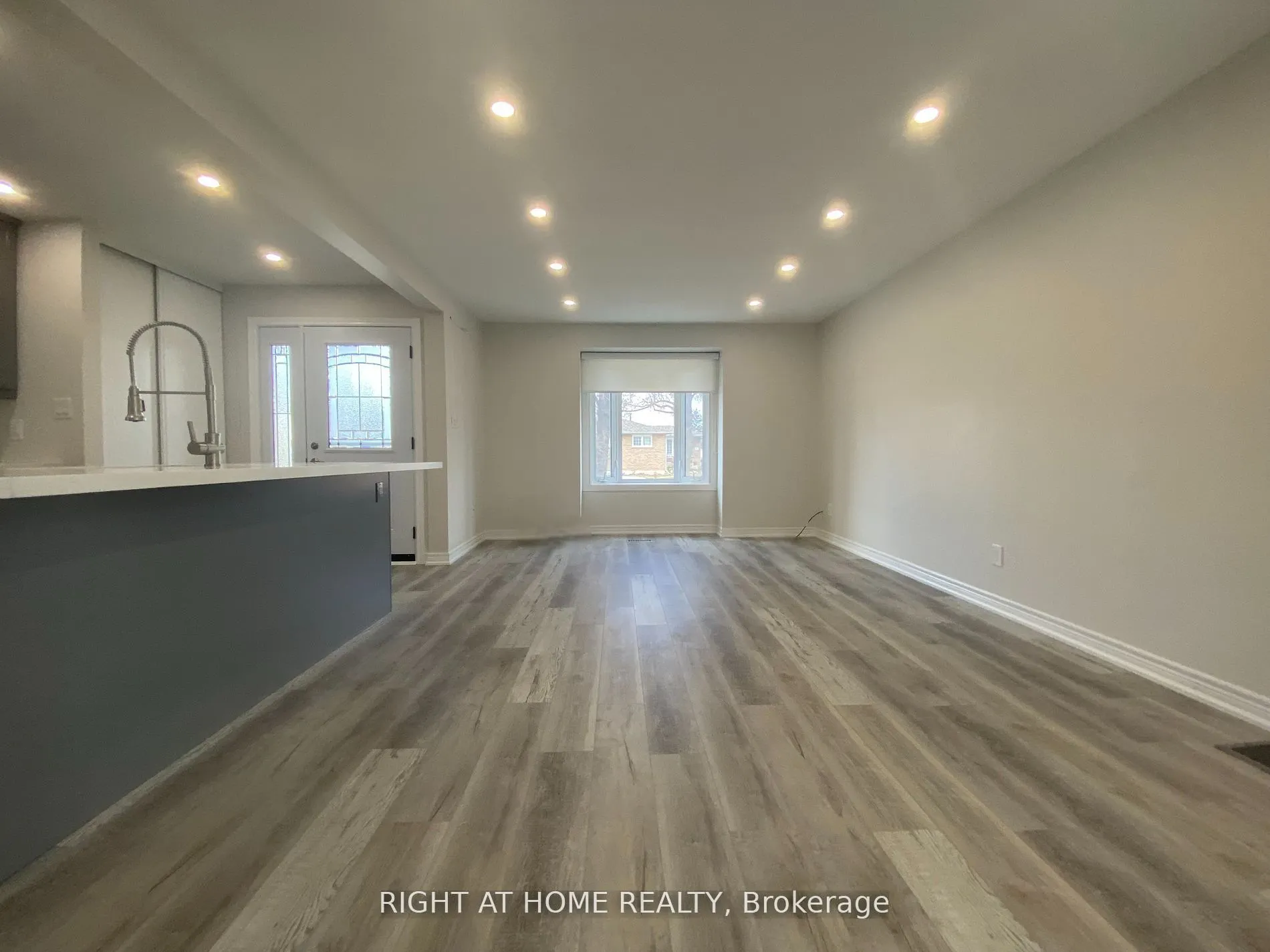 118 Avening Drive