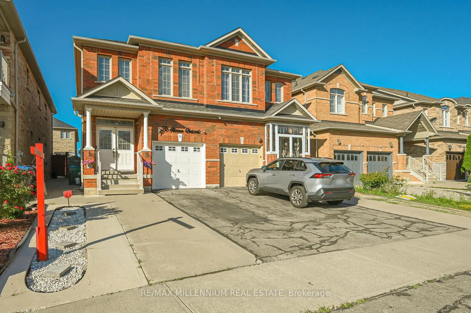 56 Attview Crescent