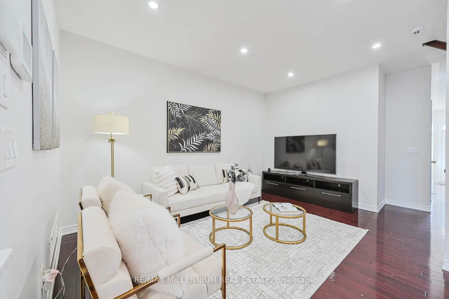 56 Attview Crescent