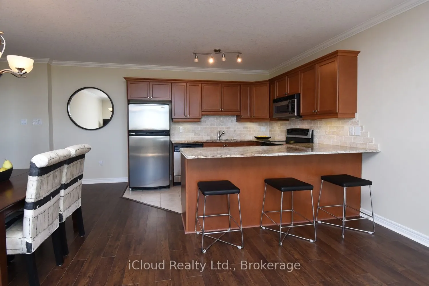 1998 Ironstone Drive, #713