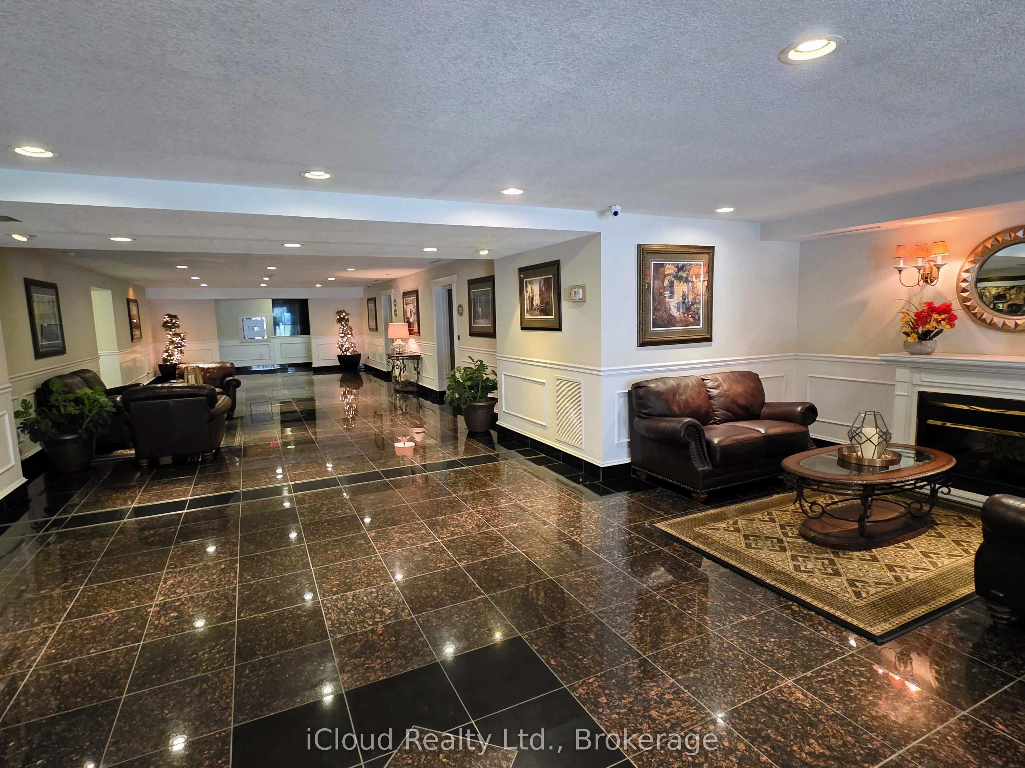 1998 Ironstone Drive, #713