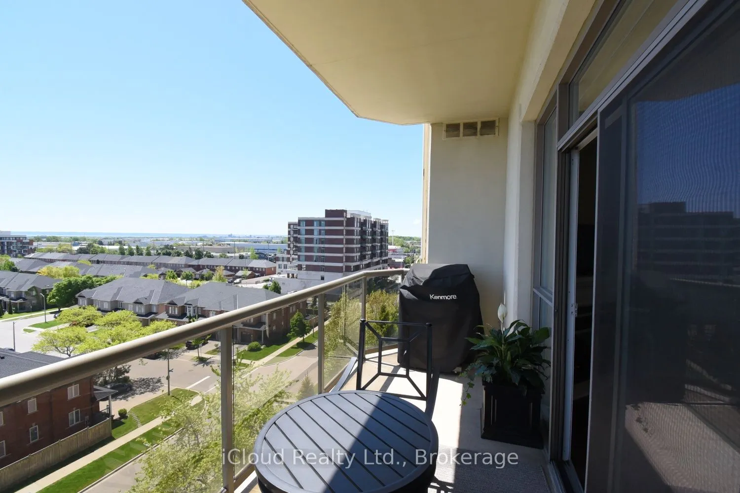 1998 Ironstone Drive, #713