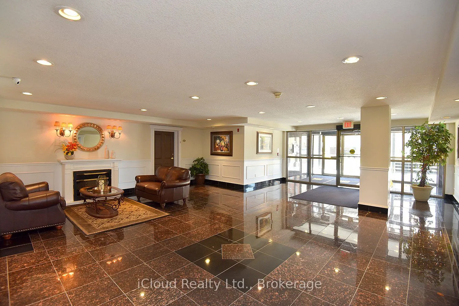 1998 Ironstone Drive, #713