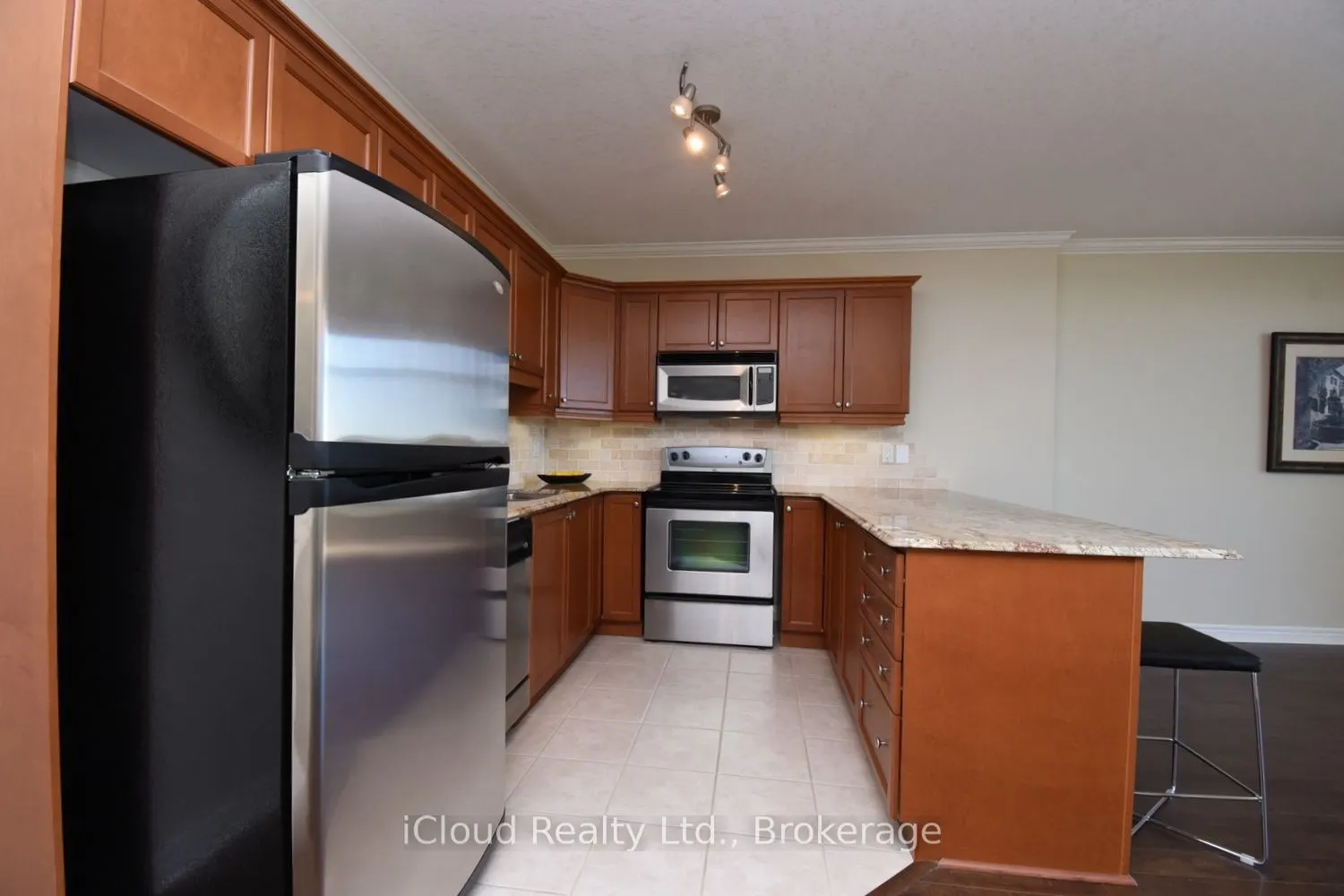 1998 Ironstone Drive, #713